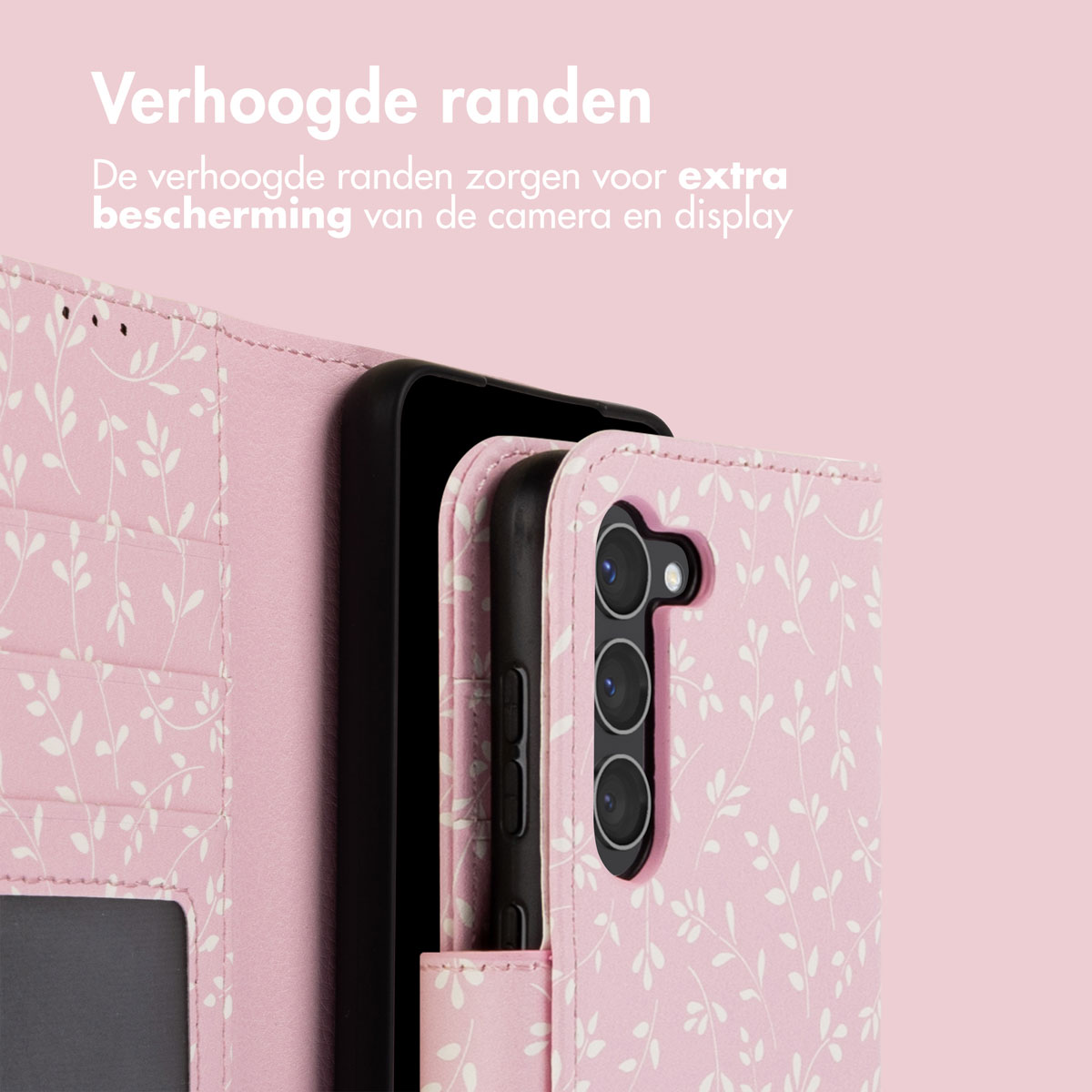 Téléphone dans étui floral rose, ouvert. Texte : Bords surélevés protègent caméra et écran.