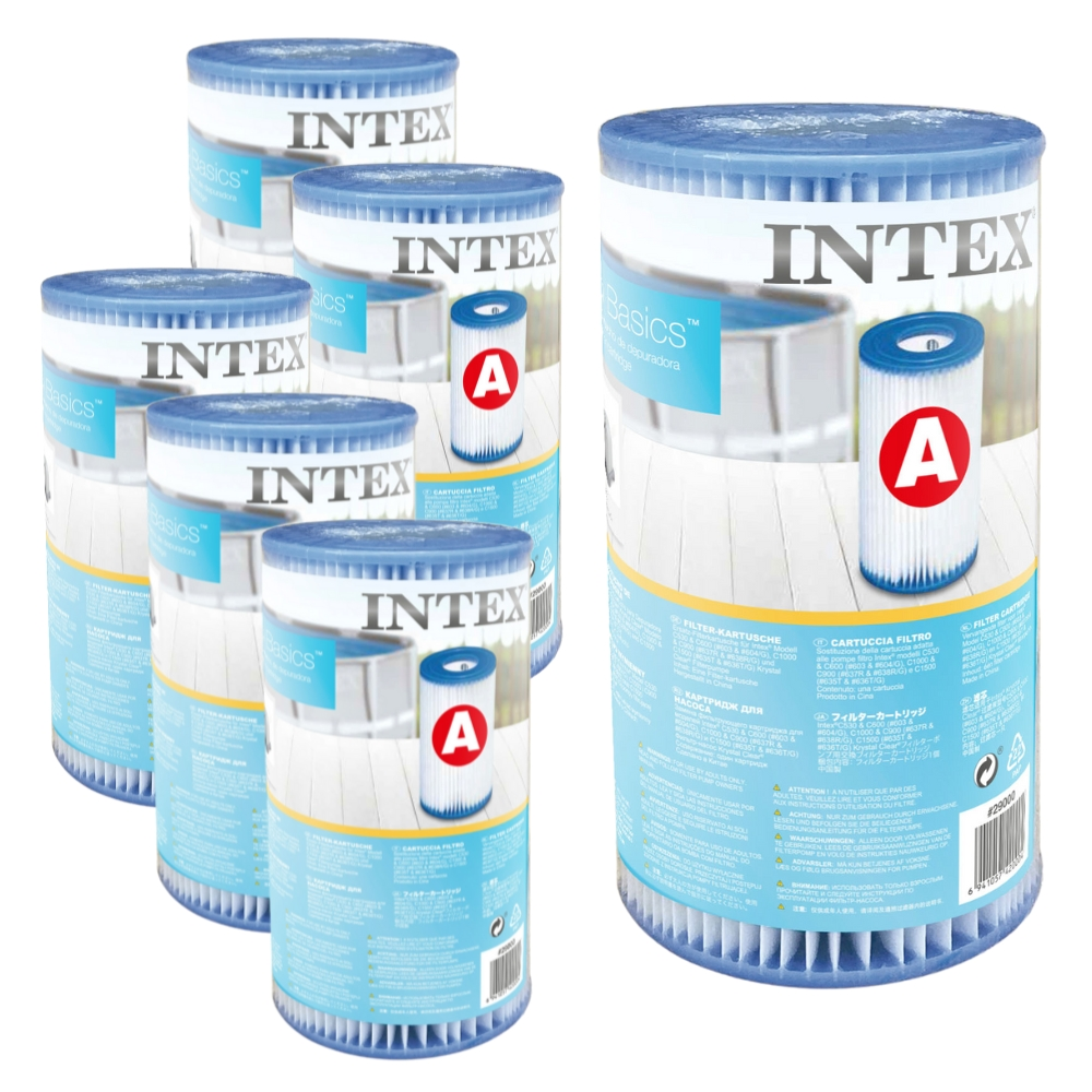 Set von Intex Filterpatronen. Zylindrisch mit blauem Deckel und mit Intex beschriftet.