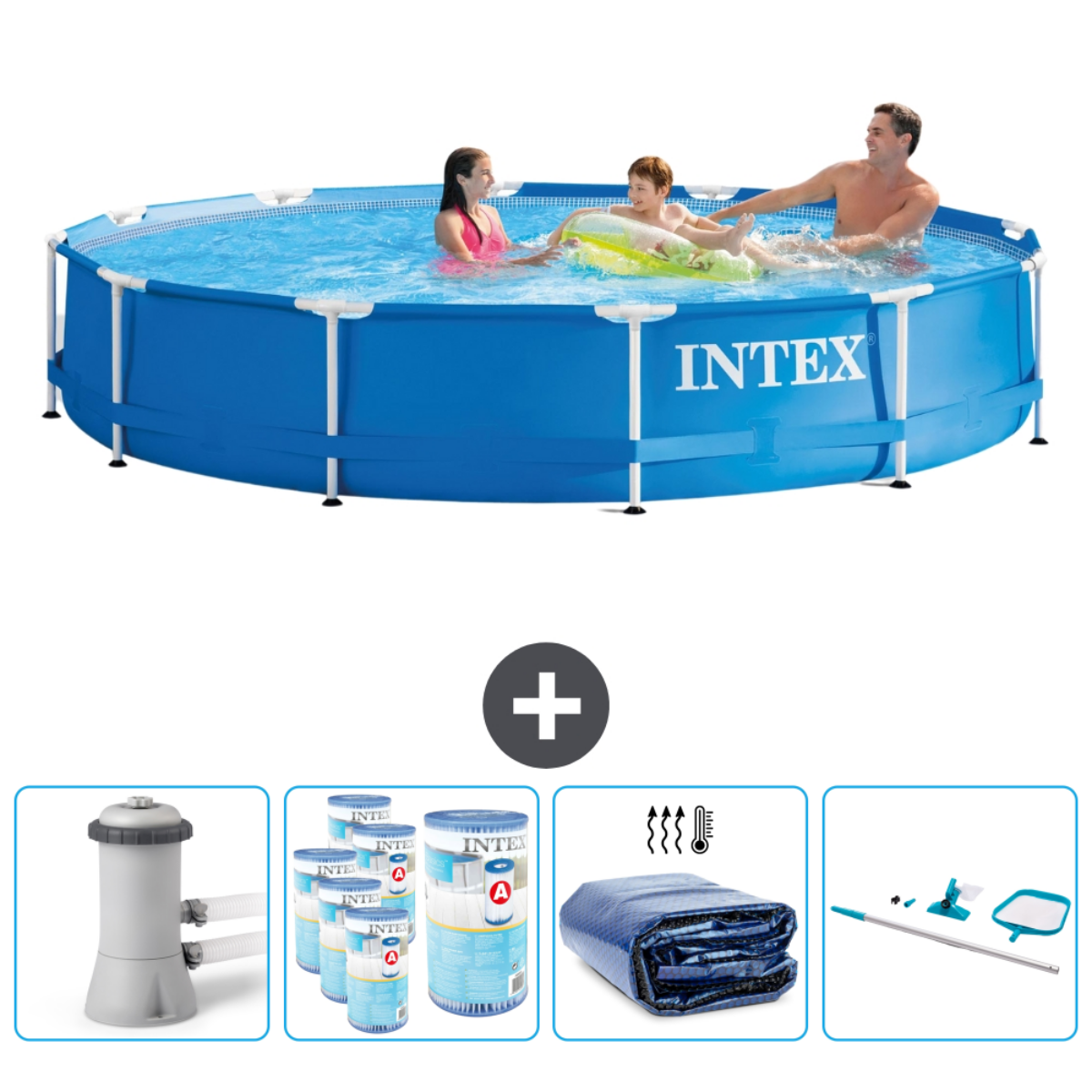 Famille dans une piscine Intex bleue. Inclut filtre, chlore, bâche et équipement de nettoyage.