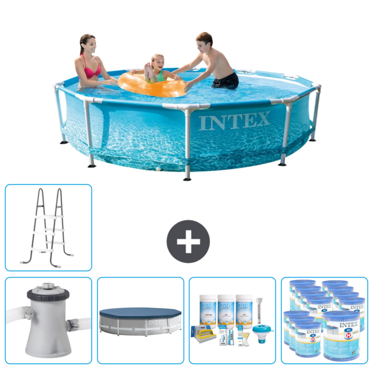 Een blauw Intex-zwembad met mensen en accessoires zoals een ladder en schoonmaakmiddelen.