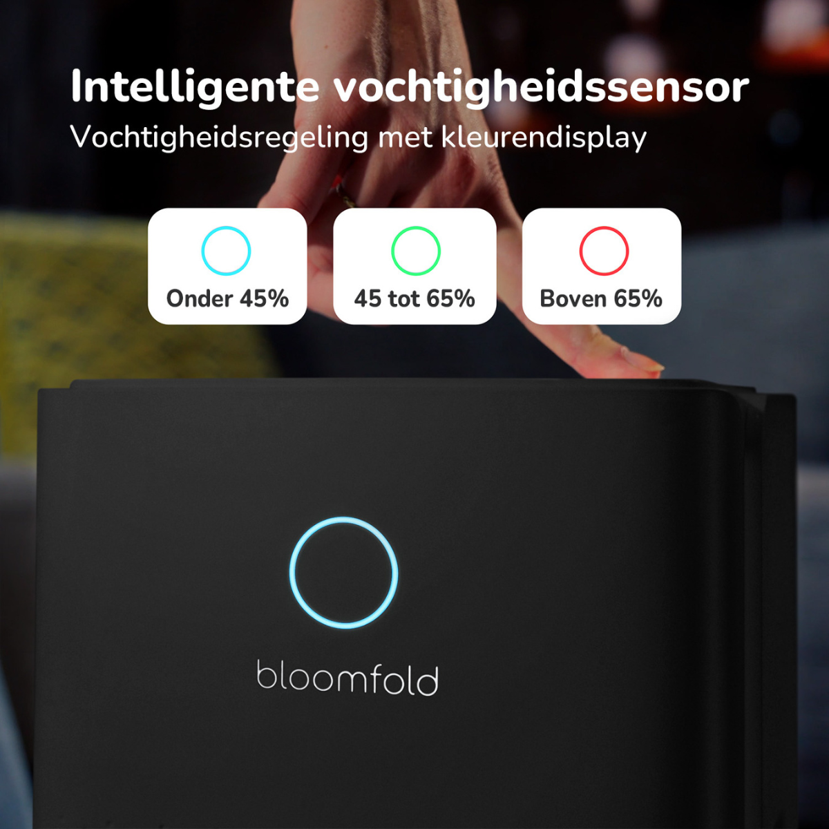 Gerät zeigt Luftfeuchtigkeitswerte: unter 45 %, 45-65 % und über 65 %, mit Logo.
