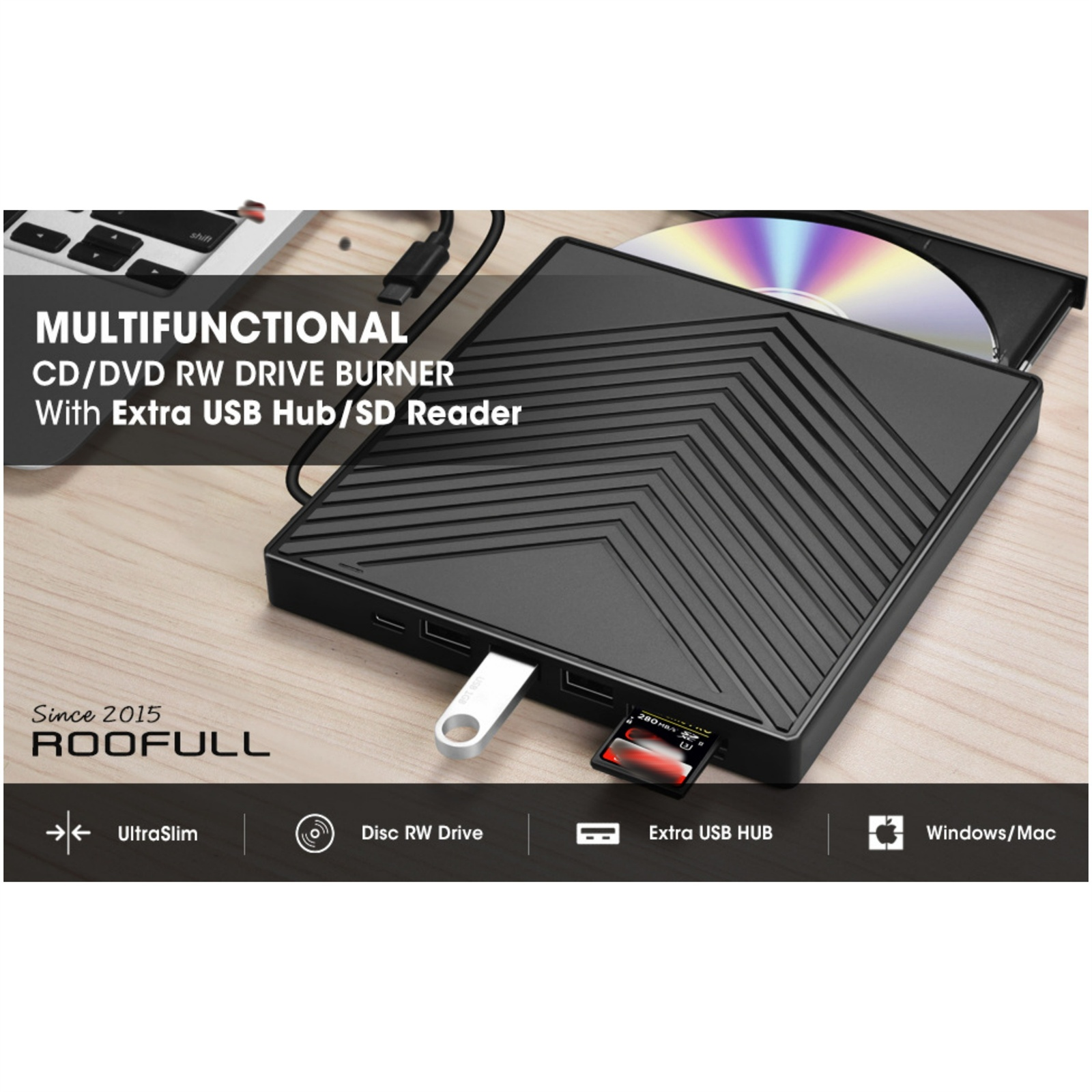 Schwarzer CD/DVD-Brenner mit USB/SD-Leser. Eine CD befindet sich im Fach. Text: Multifunktional, UltraSlim, Disc RW Drive.
