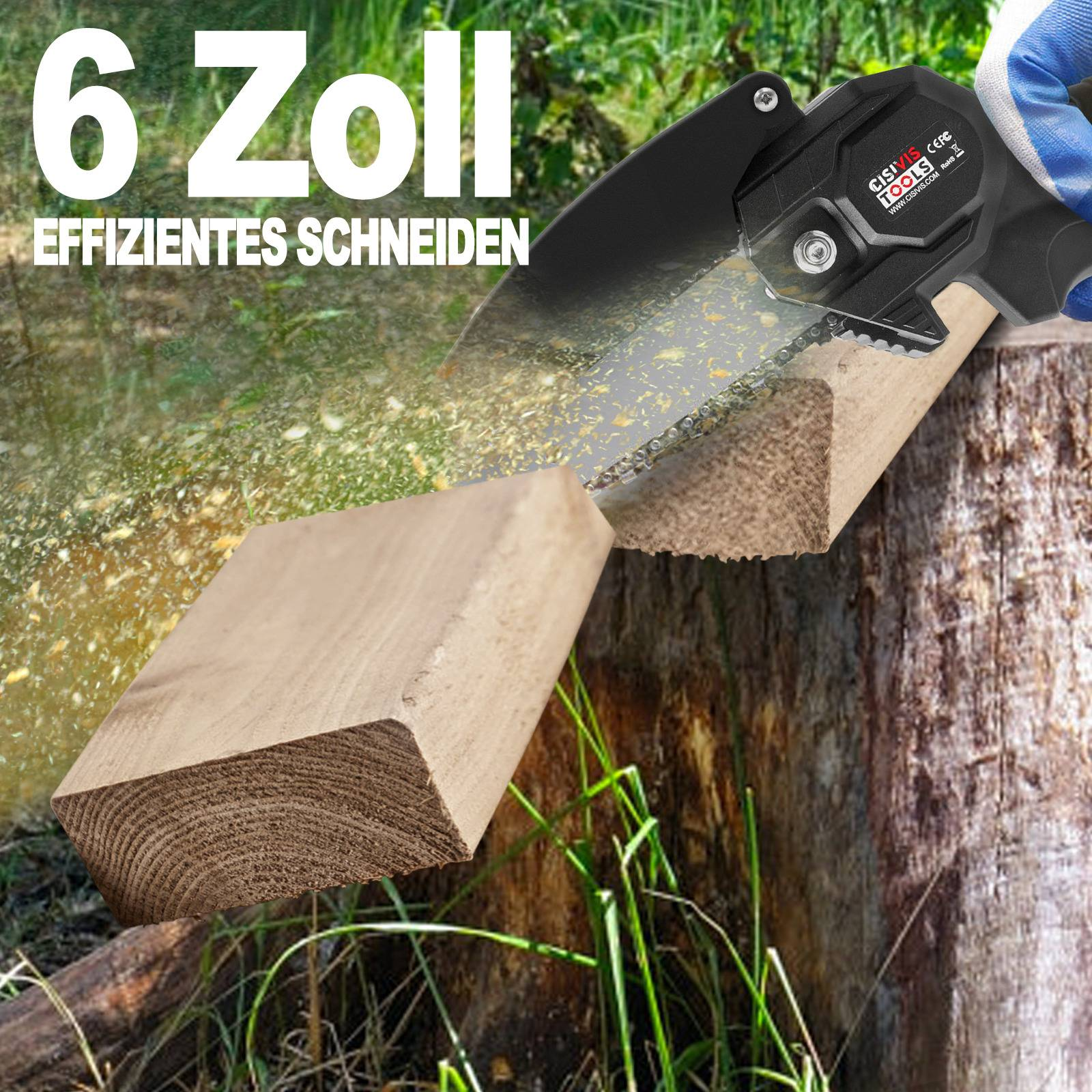 Eine Kettensäge schneidet einen Holzbalken, mit Sägemehl in der Luft und Nahaufnahme der Schneideaktion.