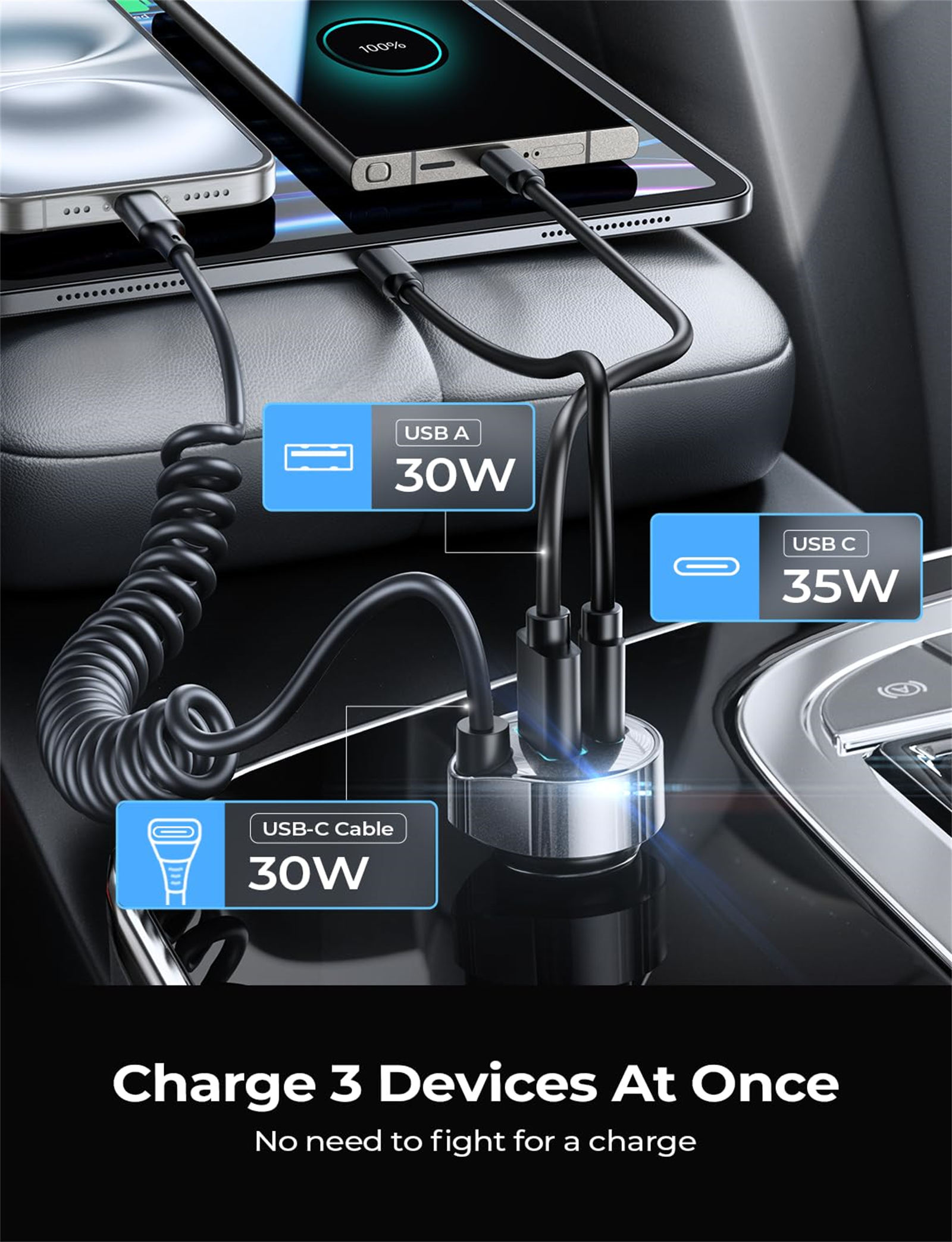 Autoladegerät mit mehreren USB-Anschlüssen, lädt Geräte, auf schwarzer und silberner Oberfläche.