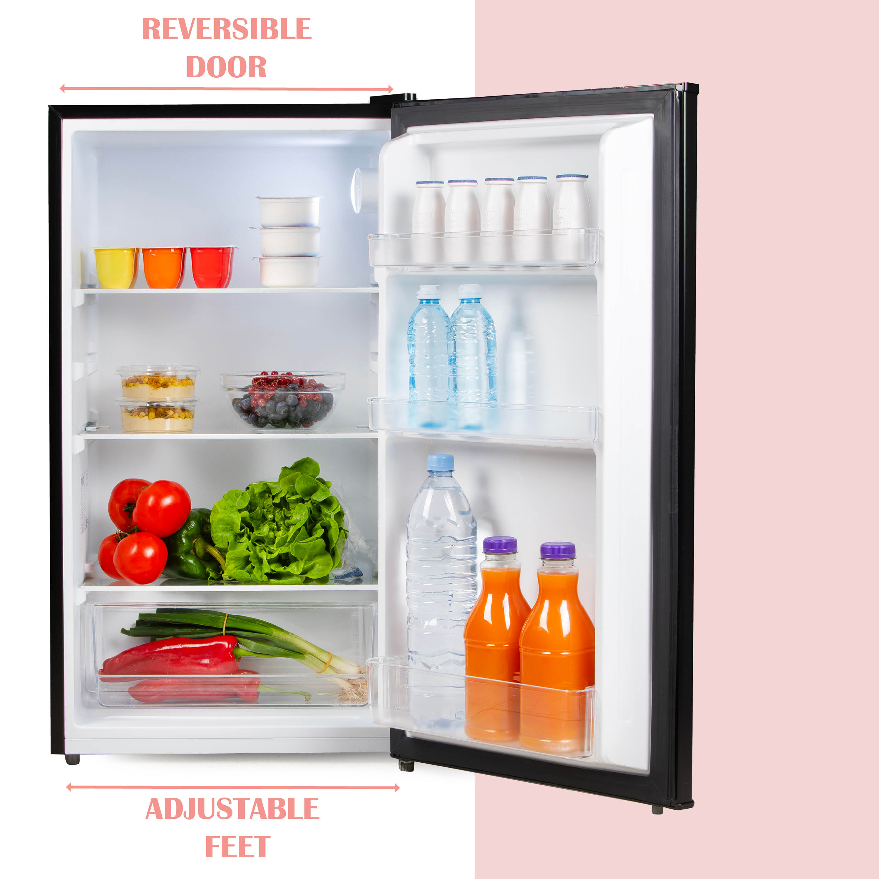 Mini-réfrigérateur ouvert avec aliments et boissons. Porte réversible et pieds réglables étiquetés.