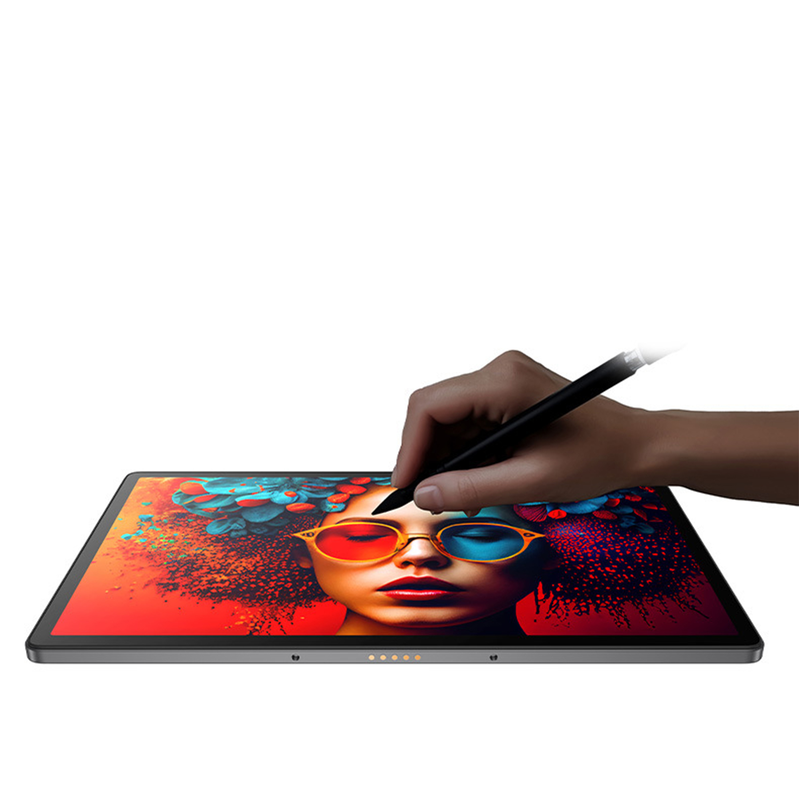 Eine Person zeichnet mit einem Stift auf einem Tablet. Das Tablet zeigt das Gesicht einer Frau mit bunten Gläsern.