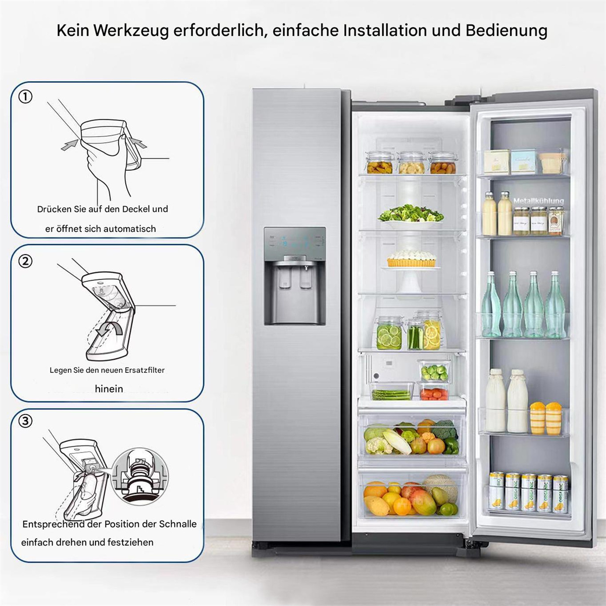 Ein Kühlschrank mit offener Tür, die Regale mit Lebensmitteln zeigt. Anweisungen sind in der oberen linken Ecke.