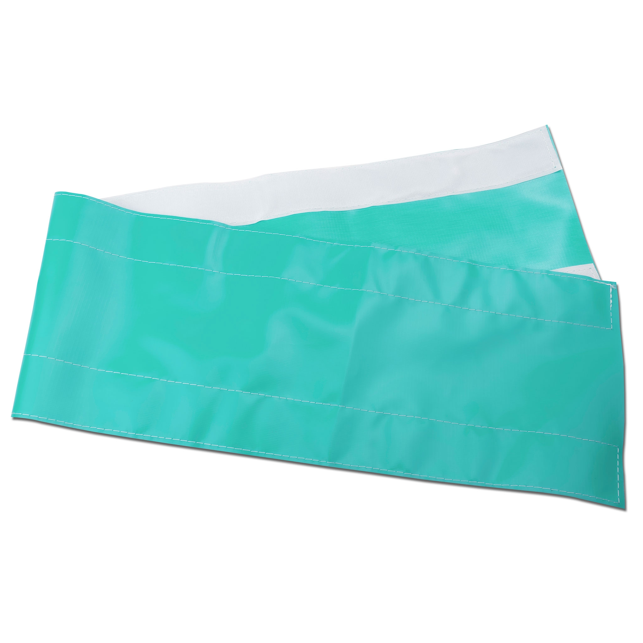 Zielono-biała taśma leżąca płasko na białej powierzchni. Taśma jest wykonana z materiału.