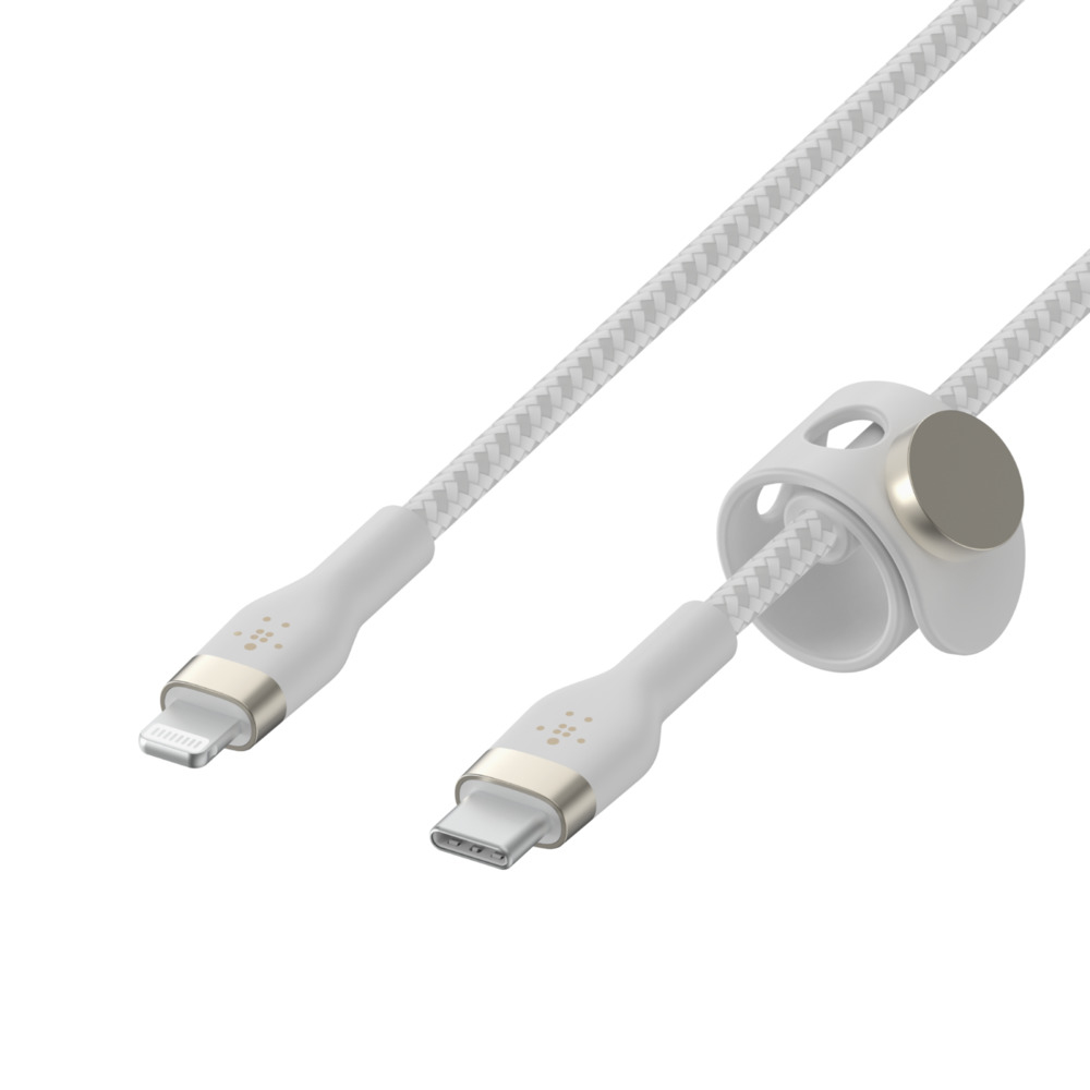 Câble tressé blanc avec connecteurs Lightning et USB-C, et un organiseur de câble.