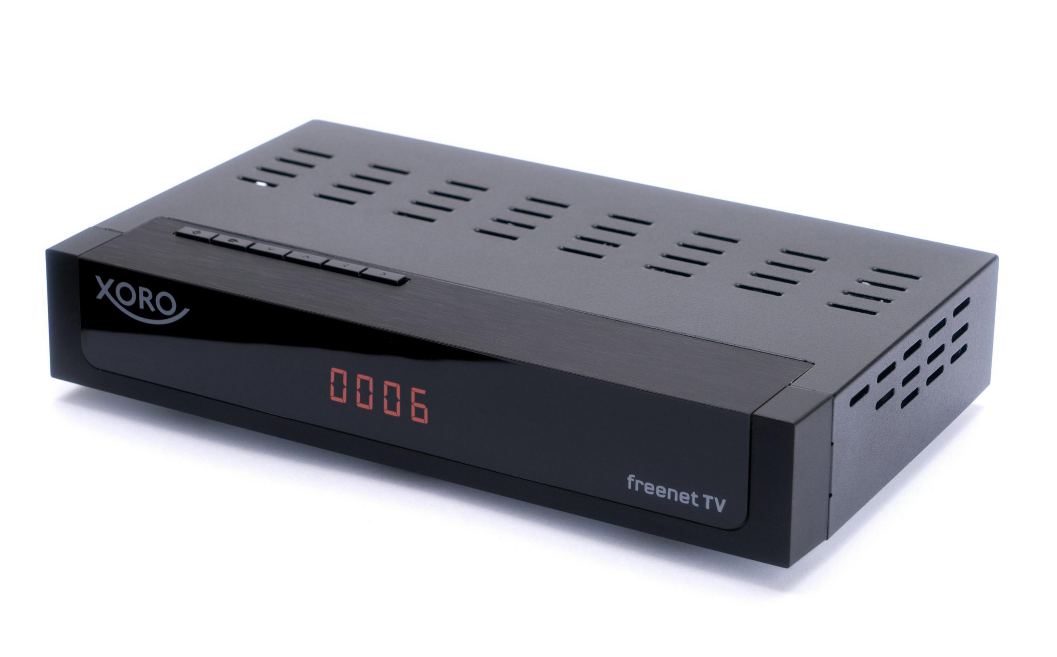 Ricevitore TV Xoro nero. Con display, pulsanti e fessure di ventilazione.