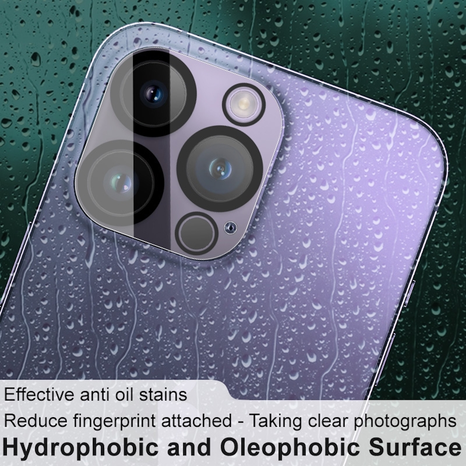 Protezione telefono viola con gocce d'acqua. Superficie idrofoba e oleofoba.