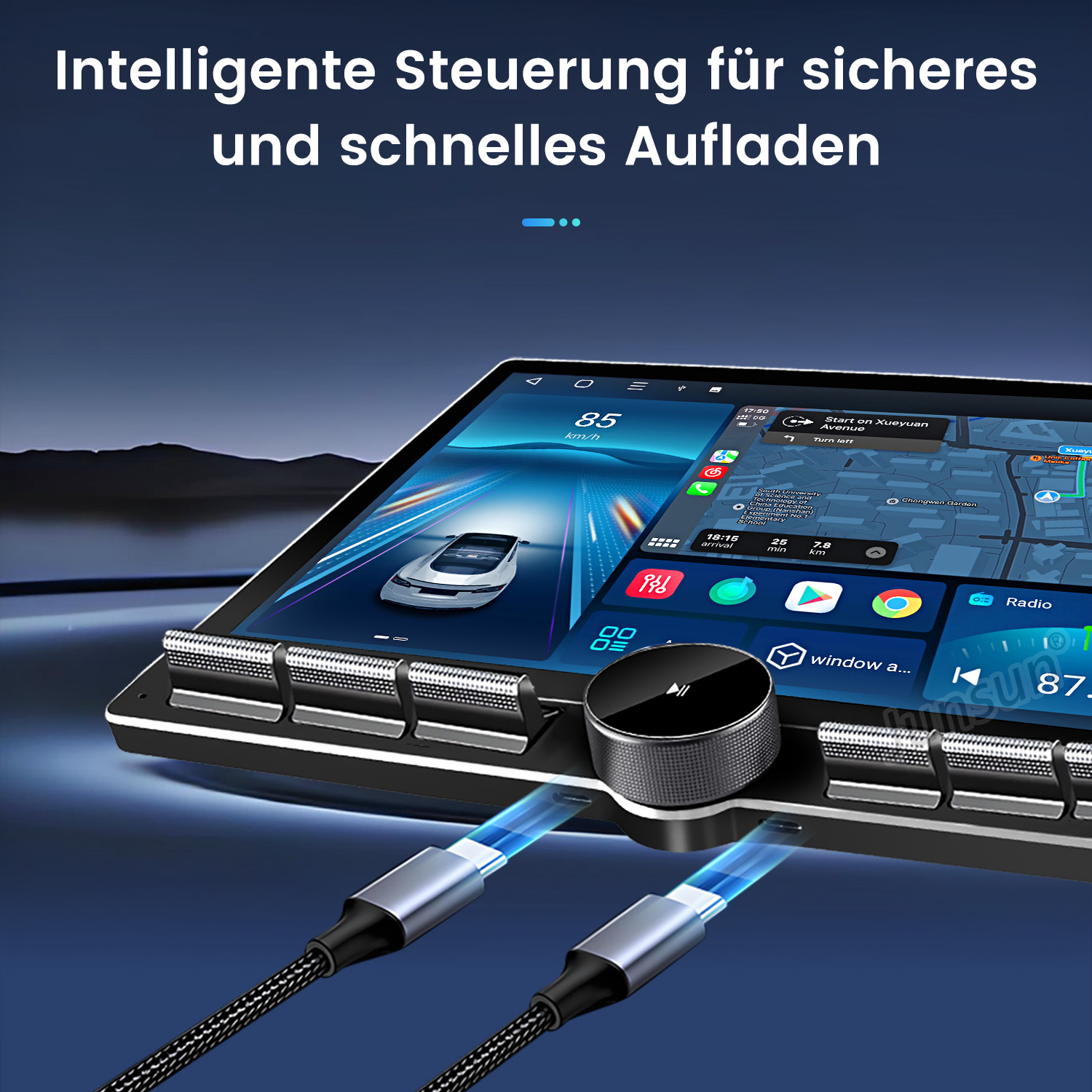 Auto-Infotainmentsystem mit Bildschirm, der eine Karte anzeigt, verbunden mit Ladekabeln.