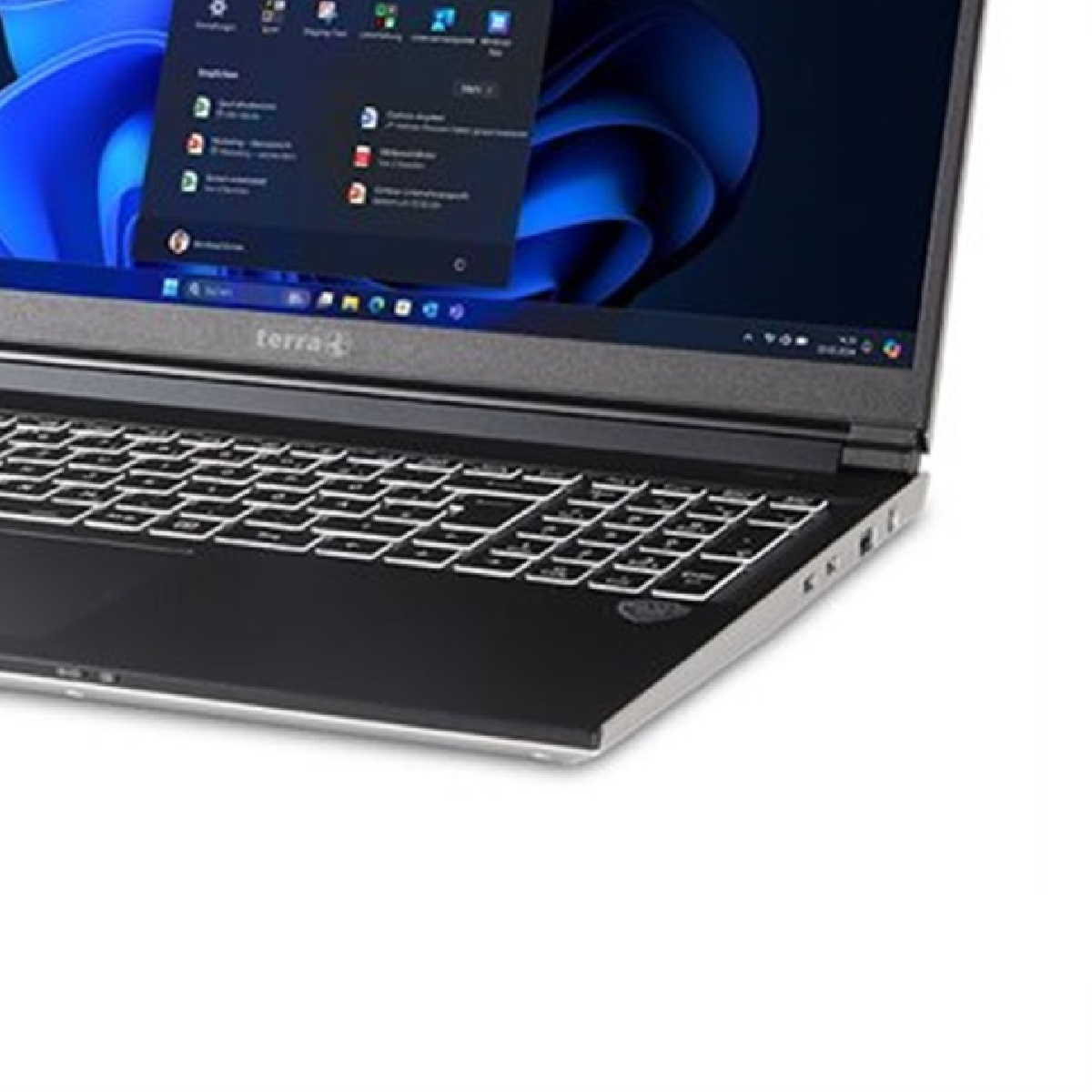 Czarny laptop z ekranem wyświetlającym oprogramowanie, zbliżenie na białym tle.