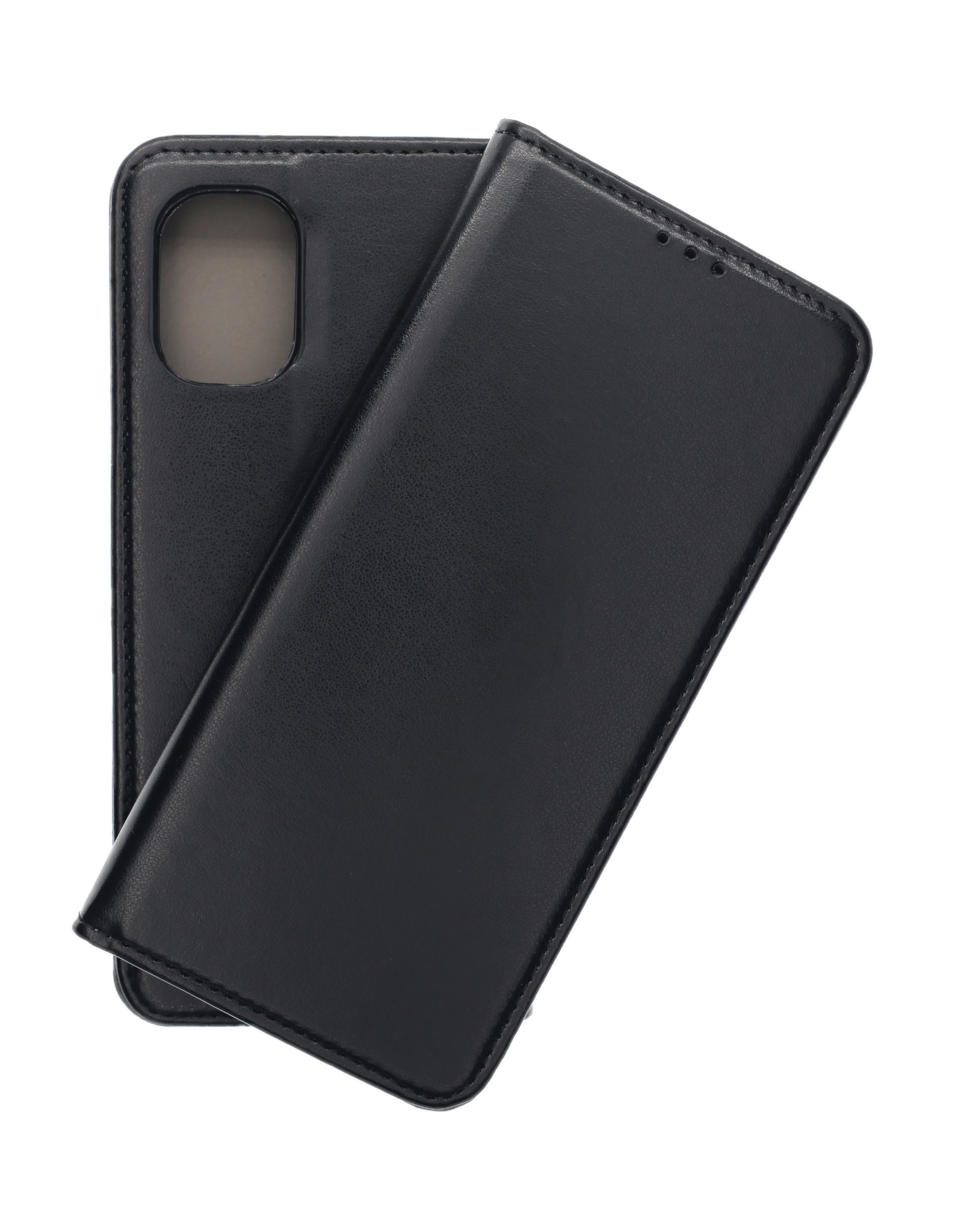 Schwarze Handyhülle mit Klappdeckel, offen, um den Telefonschlitz zu enthüllen. Der Hintergrund ist weiß.