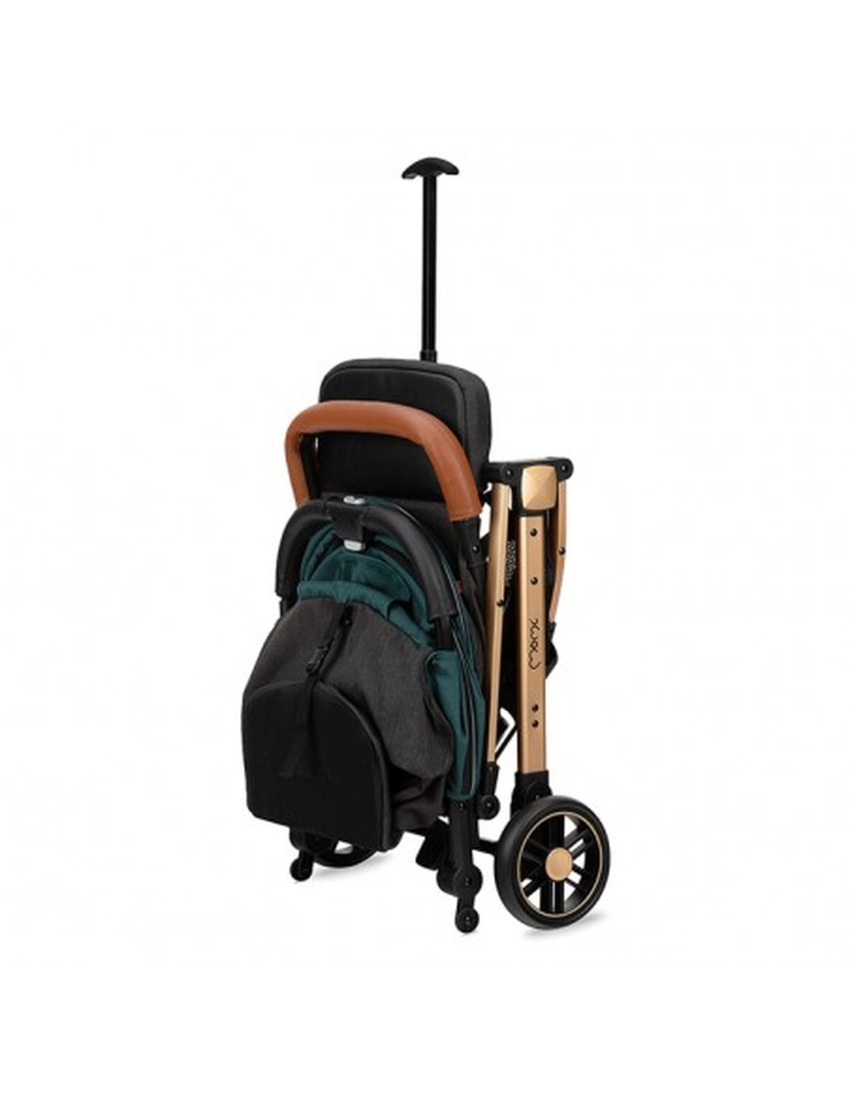 Zusammengeklappter Kinderwagen, schwarzer Sitz und Rahmen, goldfarbene Akzente, auf weißem Hintergrund.
