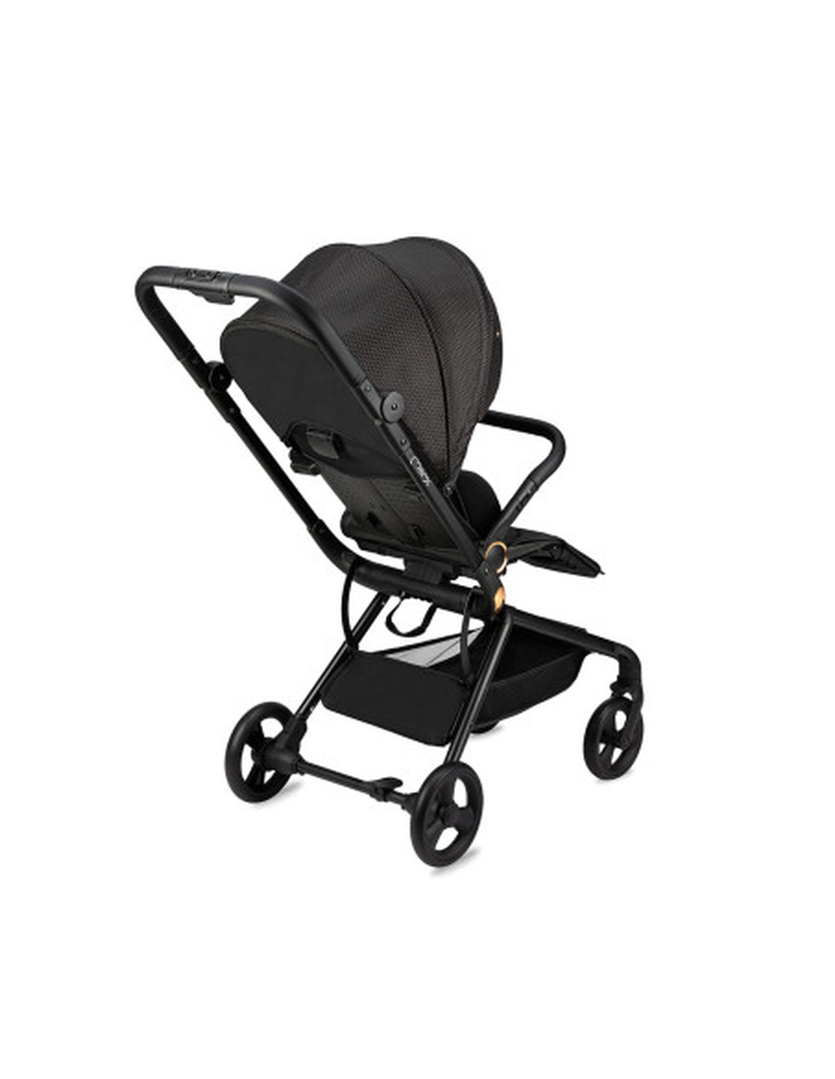 Schwarzer Kinderwagen mit schwarzem Sitz und Griff auf weißem Hintergrund.