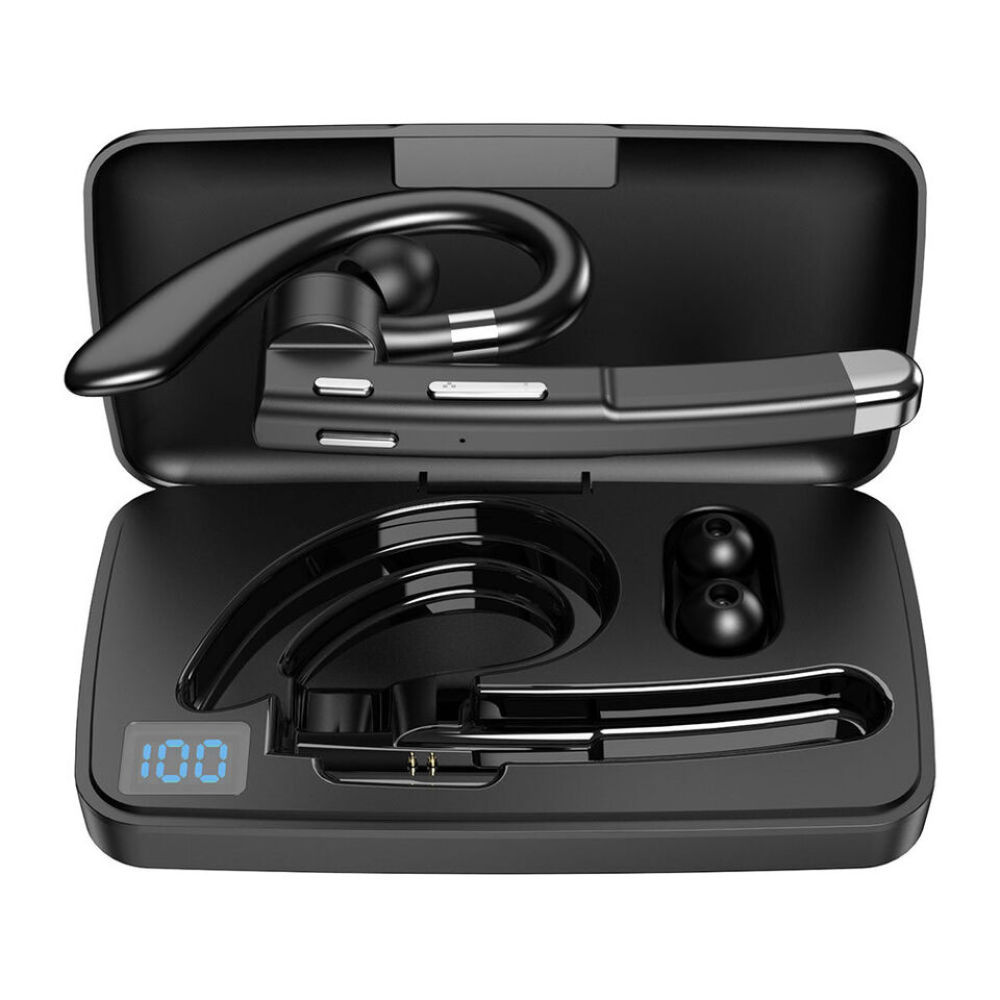 Schwarzes Bluetooth-Headset mit Ladeetui. Das Etui ist geöffnet, das Headset ist sichtbar.