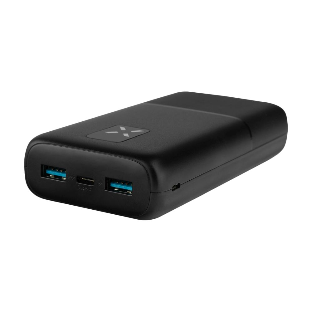 Schwarze Powerbank mit zwei USB-Anschlüssen und einem USB-C-Anschluss.