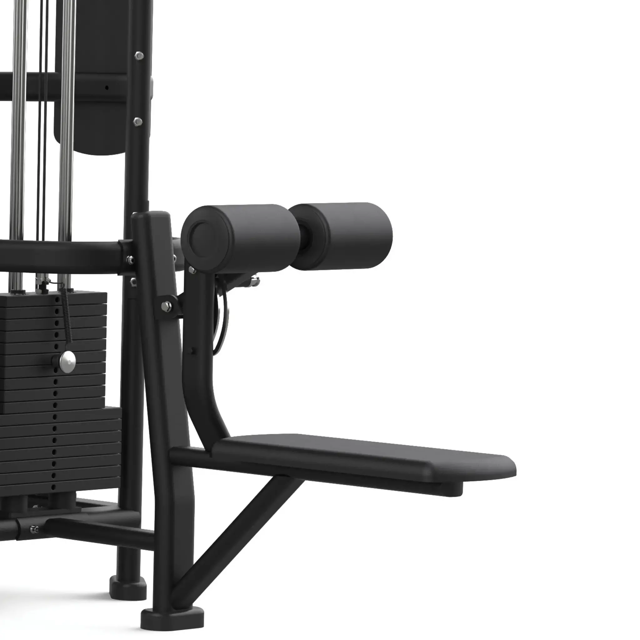 Zwarte fitnessmachine op witte achtergrond, zitting en gewichten zichtbaar.