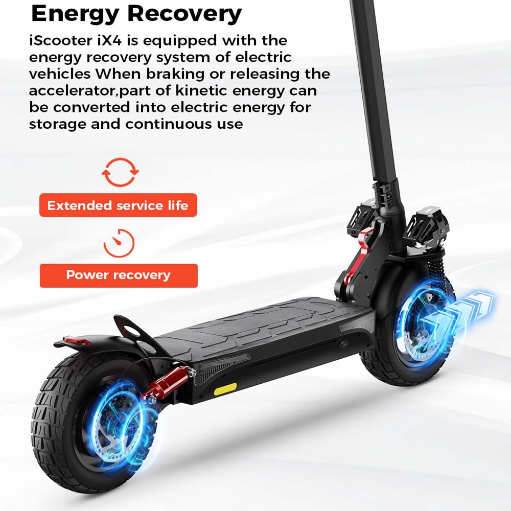 Scooter elettrico nero con ruote blu luminose, testo sul recupero energetico.