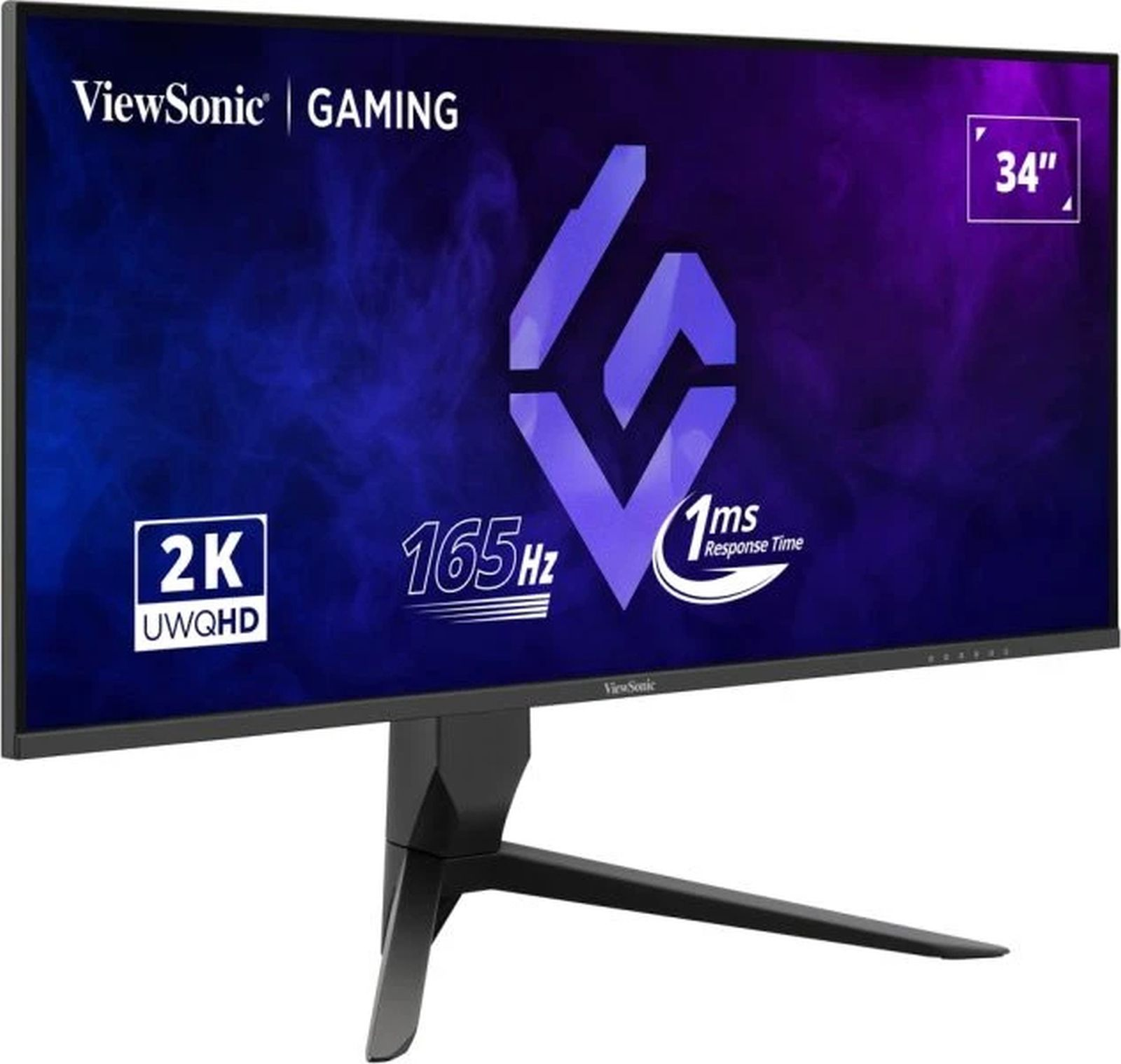 Ein großer, gebogener Gaming-Monitor mit Text und Grafiken auf dem Bildschirm. Schwarzer Ständer. Weißer Hintergrund.