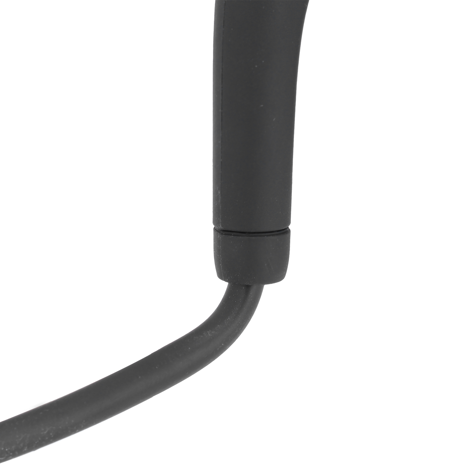 Nahaufnahme des schwarzen Headset-Arms. Gebogenes Design. Weißer Hintergrund.