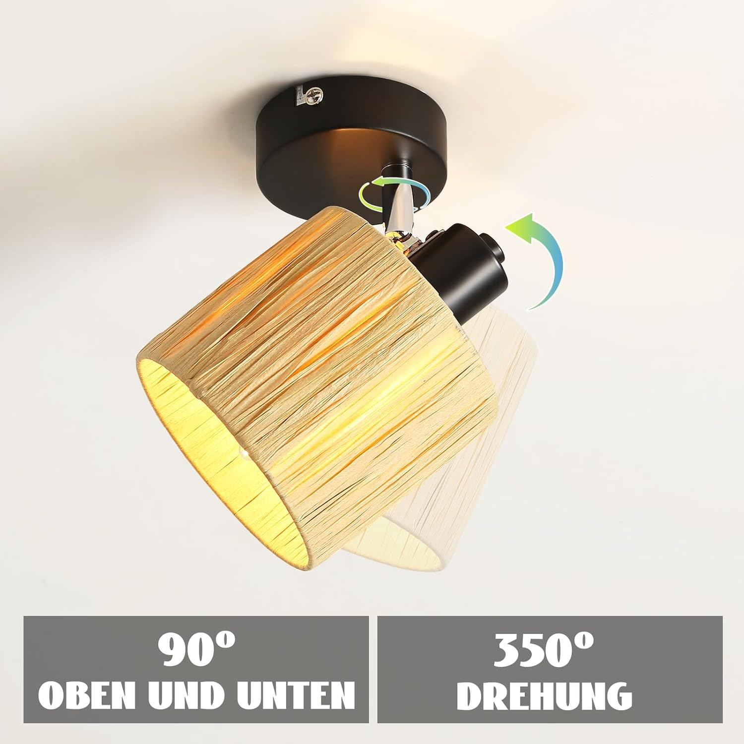 Lampa sufitowa z regulowanym beżowym abażurem i możliwością obrotu.