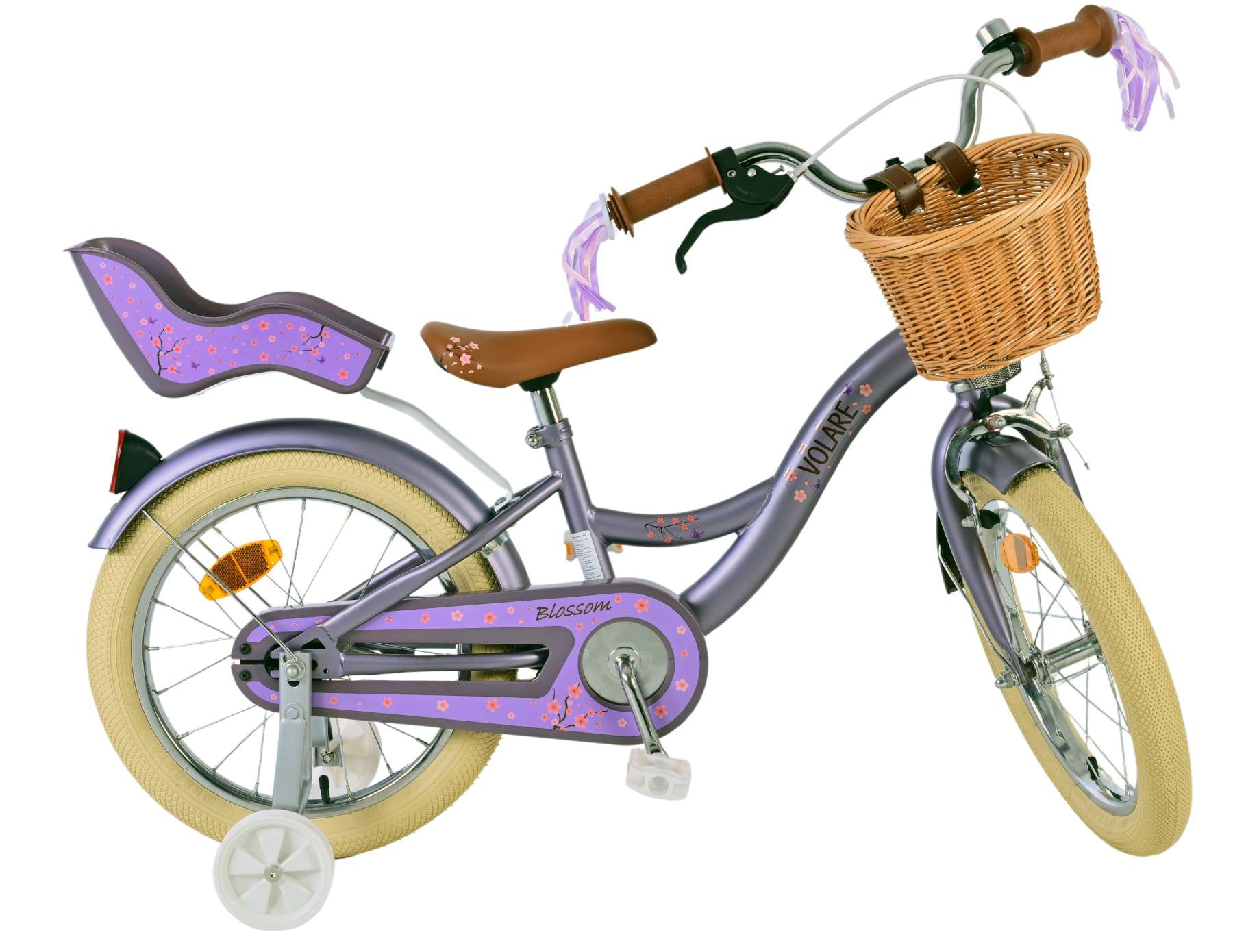 Lila Fahrrad mit Stützrädern. Hat einen Korb, einen Sitz für eine Puppe und ein Blumendesign.