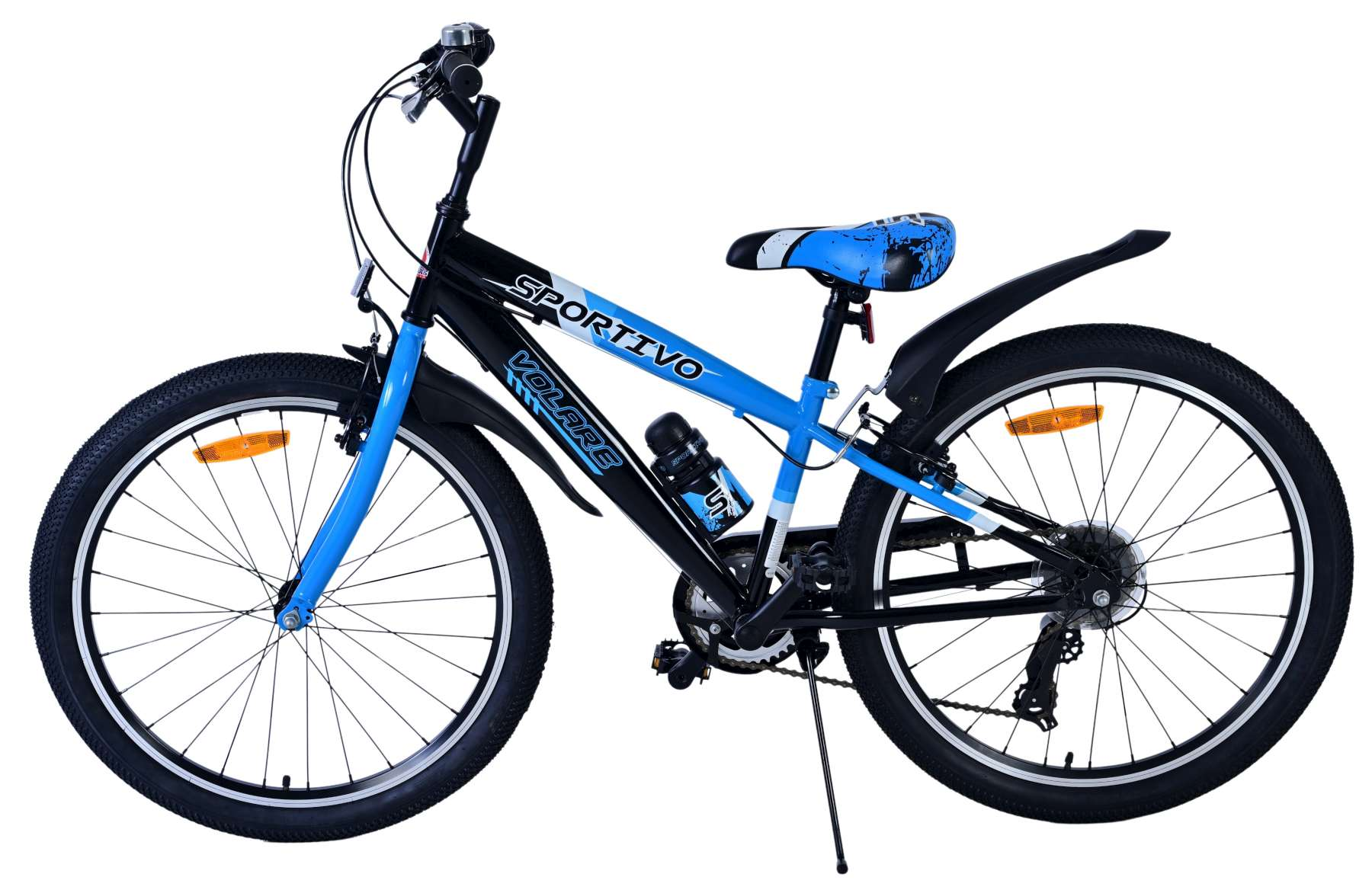 Blaues und schwarzes Mountainbike mit weißem Hintergrund.