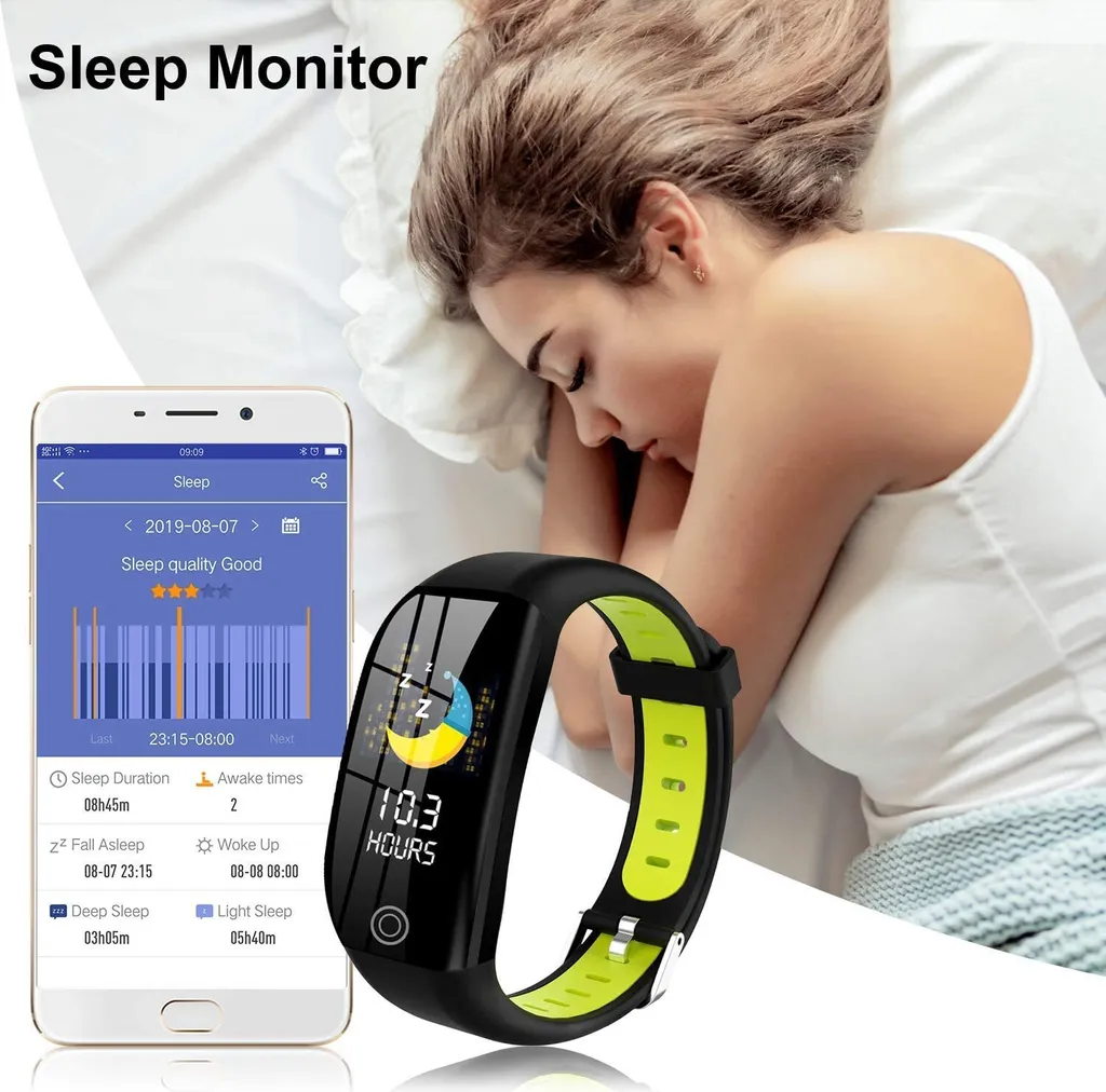Eine Frau schläft im Bett mit einer Schlafüberwachungs-Uhr und einem Telefon, das Schlafdaten anzeigt.