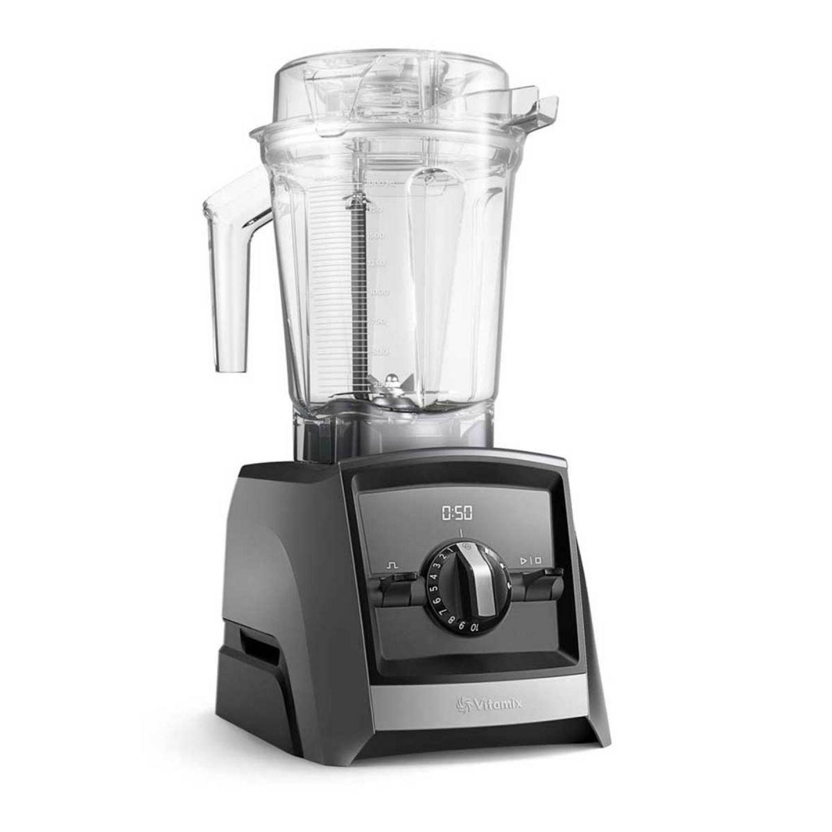 Un frullatore Vitamix. Ha un contenitore trasparente e una base nera con un quadrante.