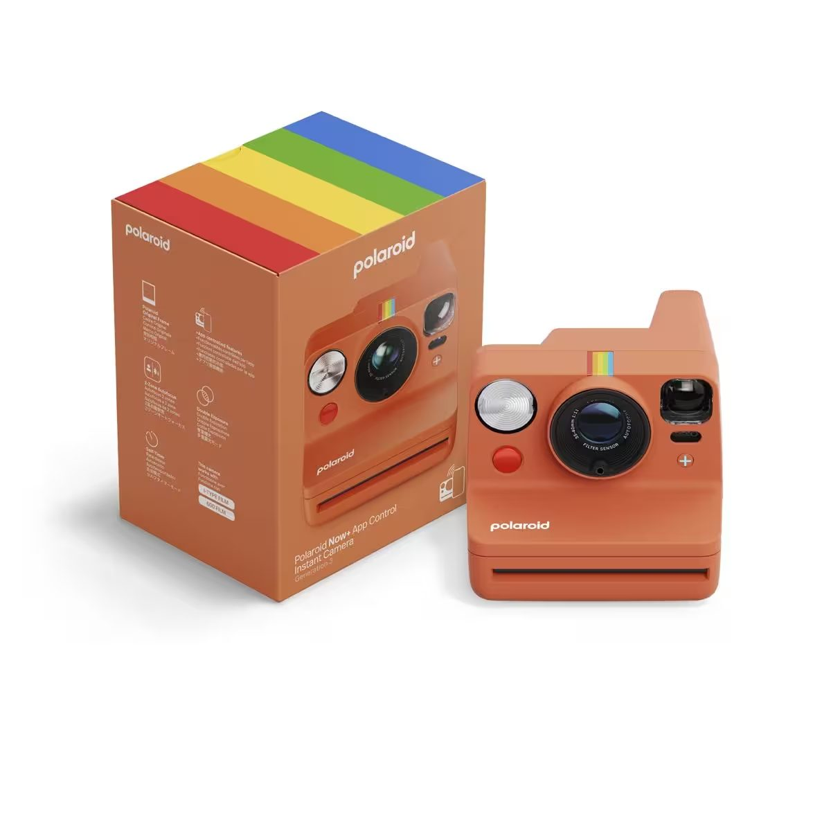 Appareil photo instantané Polaroid orange et boîte à rayures arc-en-ciel.