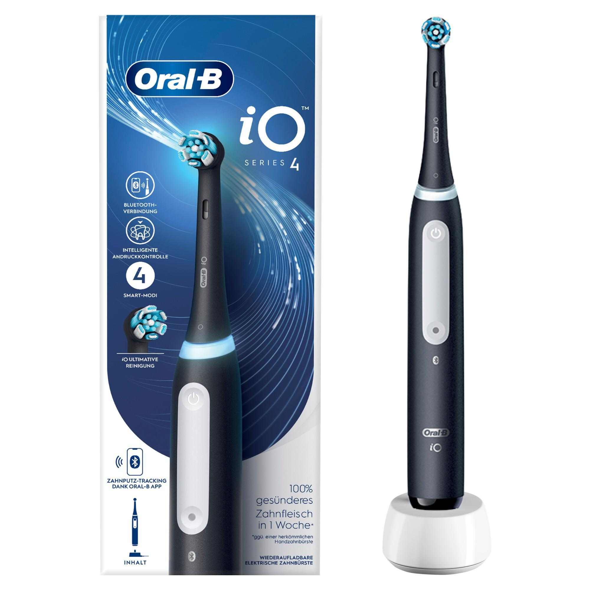Elektryczna szczoteczka do zębów Oral-B iO Series 4 i jej stacja ładująca, na białym tle.