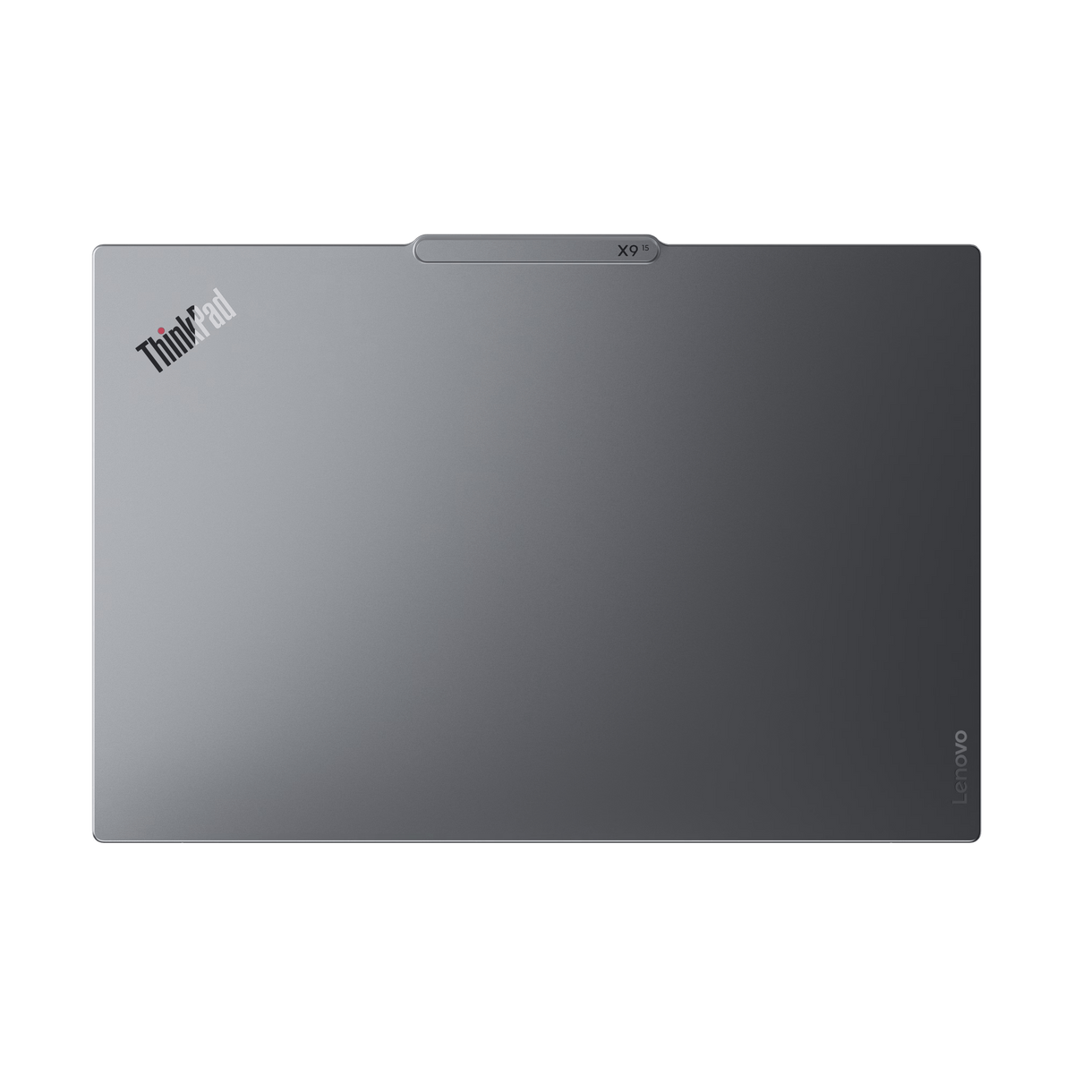 Laptop ThinkPad grigio con logo Lenovo a destra e maniglia nera in alto.
