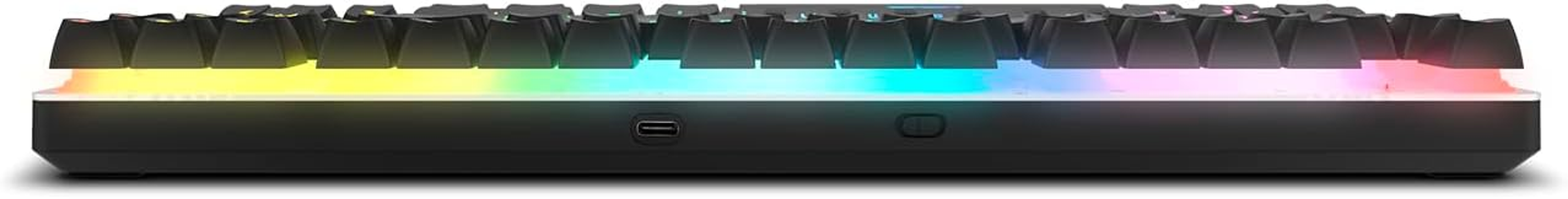 Tastiera nera con retroilluminazione colorata. Porta USB e un pulsante sul bordo anteriore.