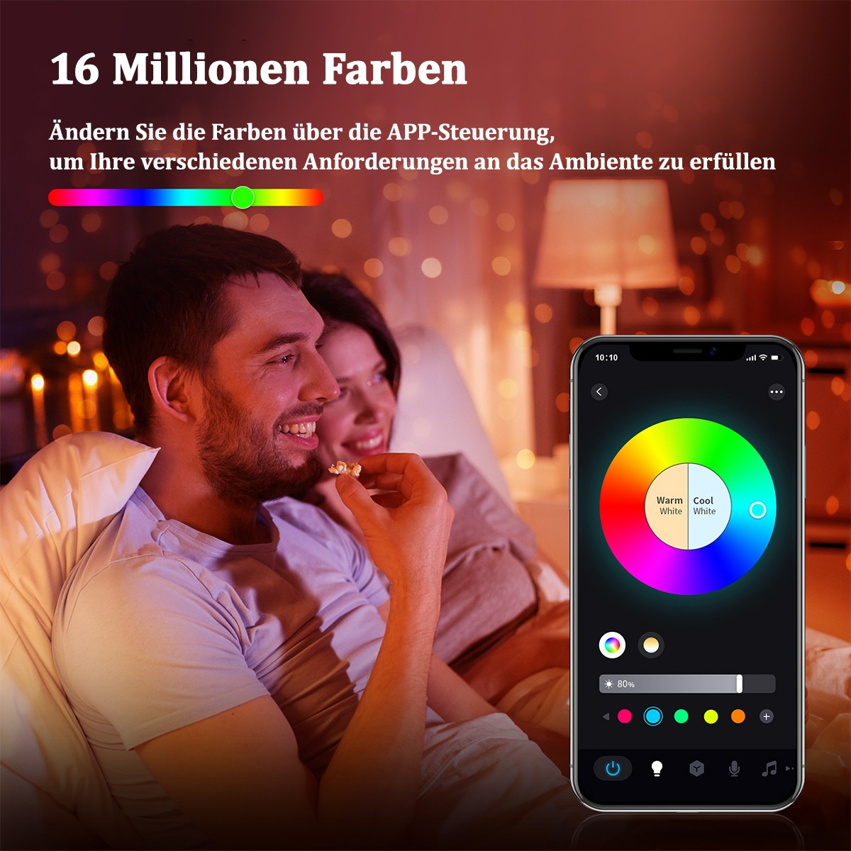 Ein Paar schaut einen Film und steuert intelligente Lichter über ein Telefon. Das Telefon zeigt ein Farbrad.