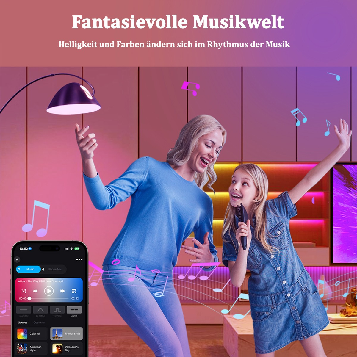 Zwei Frauen singen. Eine hält ein Mikrofon, ein Telefon im Vordergrund. Bunte Noten im Hintergrund.