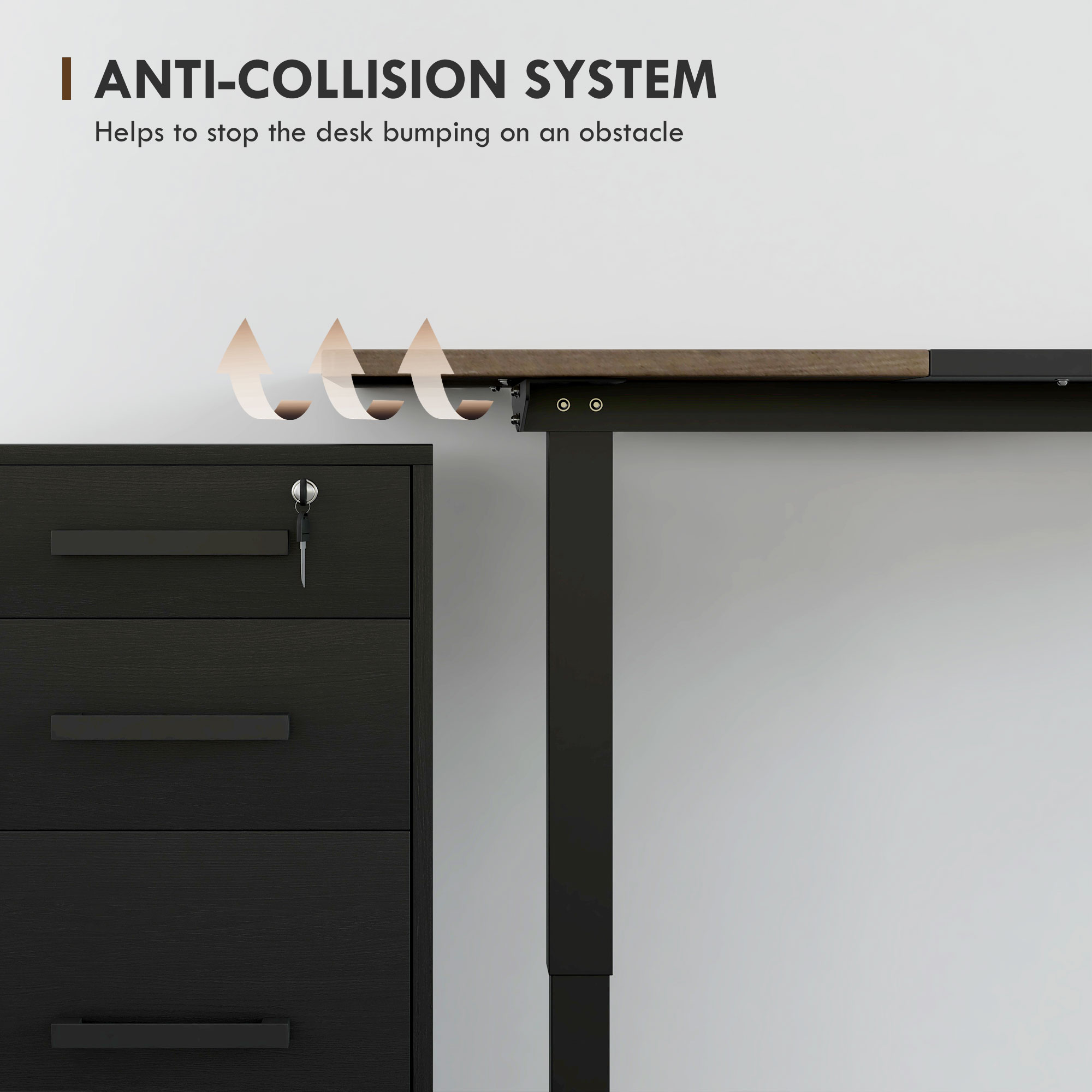 Ein Schreibtisch und ein Schrank mit einem Anti-Kollisionssystem.