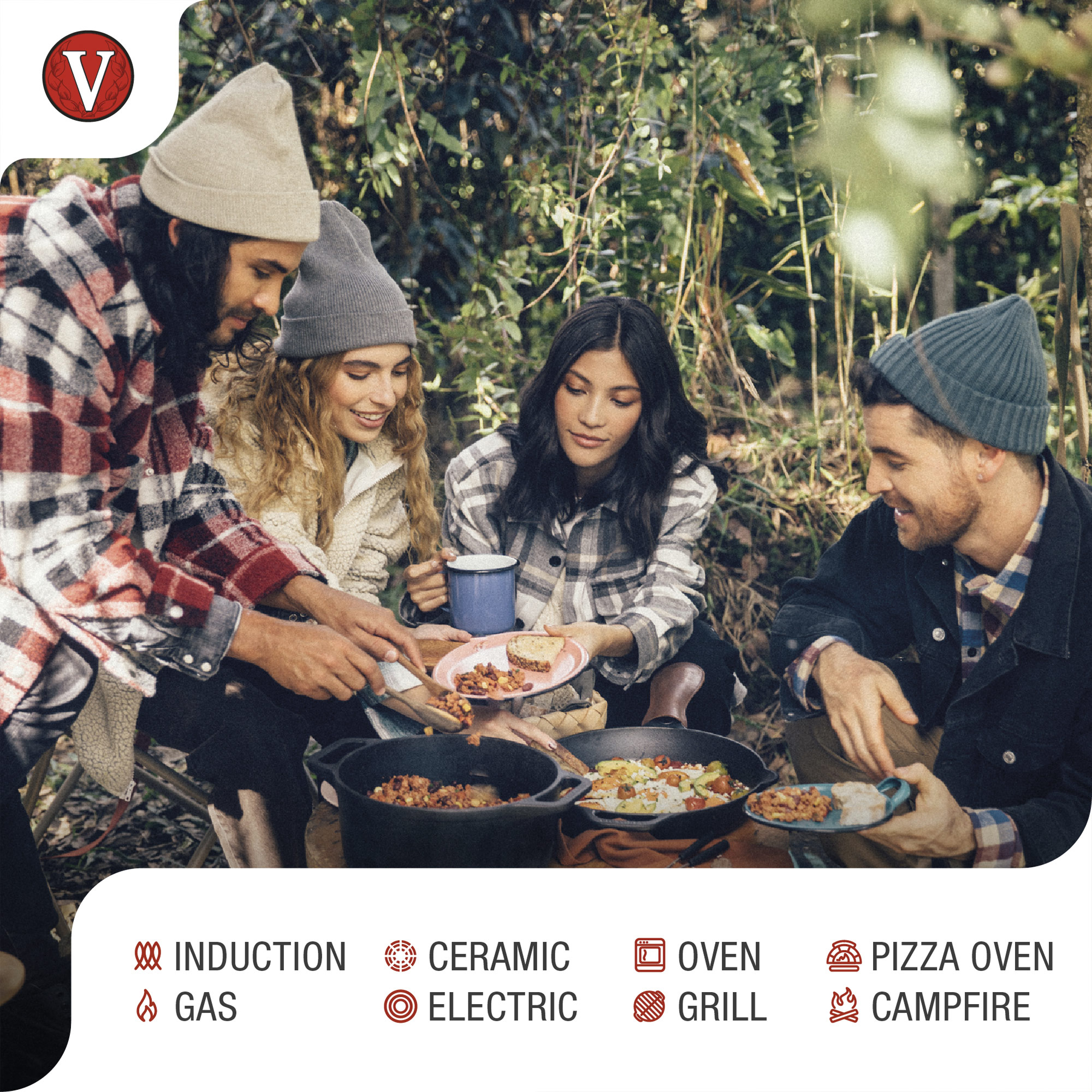 Gruppe von Leuten beim Camping, kochen und essen im Freien.