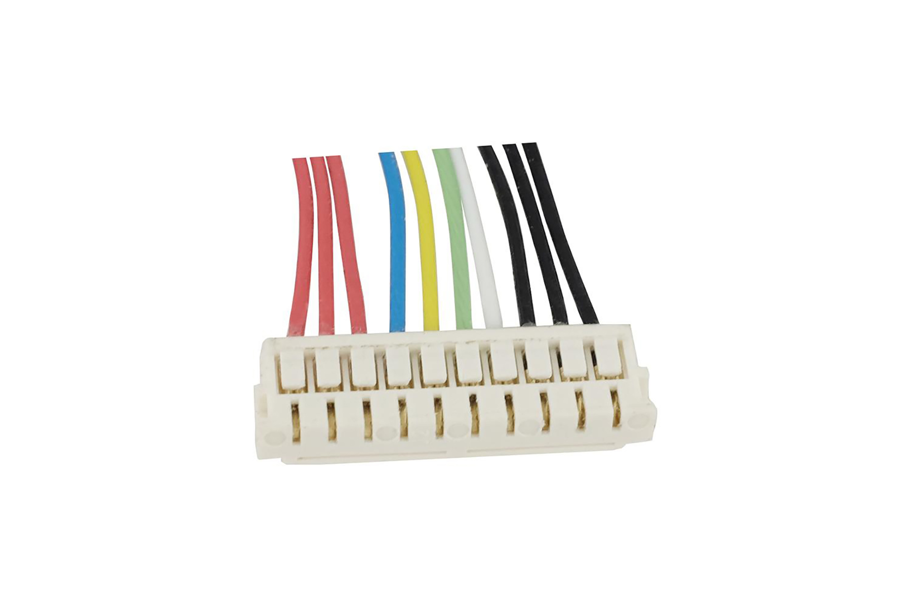 Weißer Stecker mit mehrfarbigen Drähten, rot, blau, gelb, grün, schwarz.