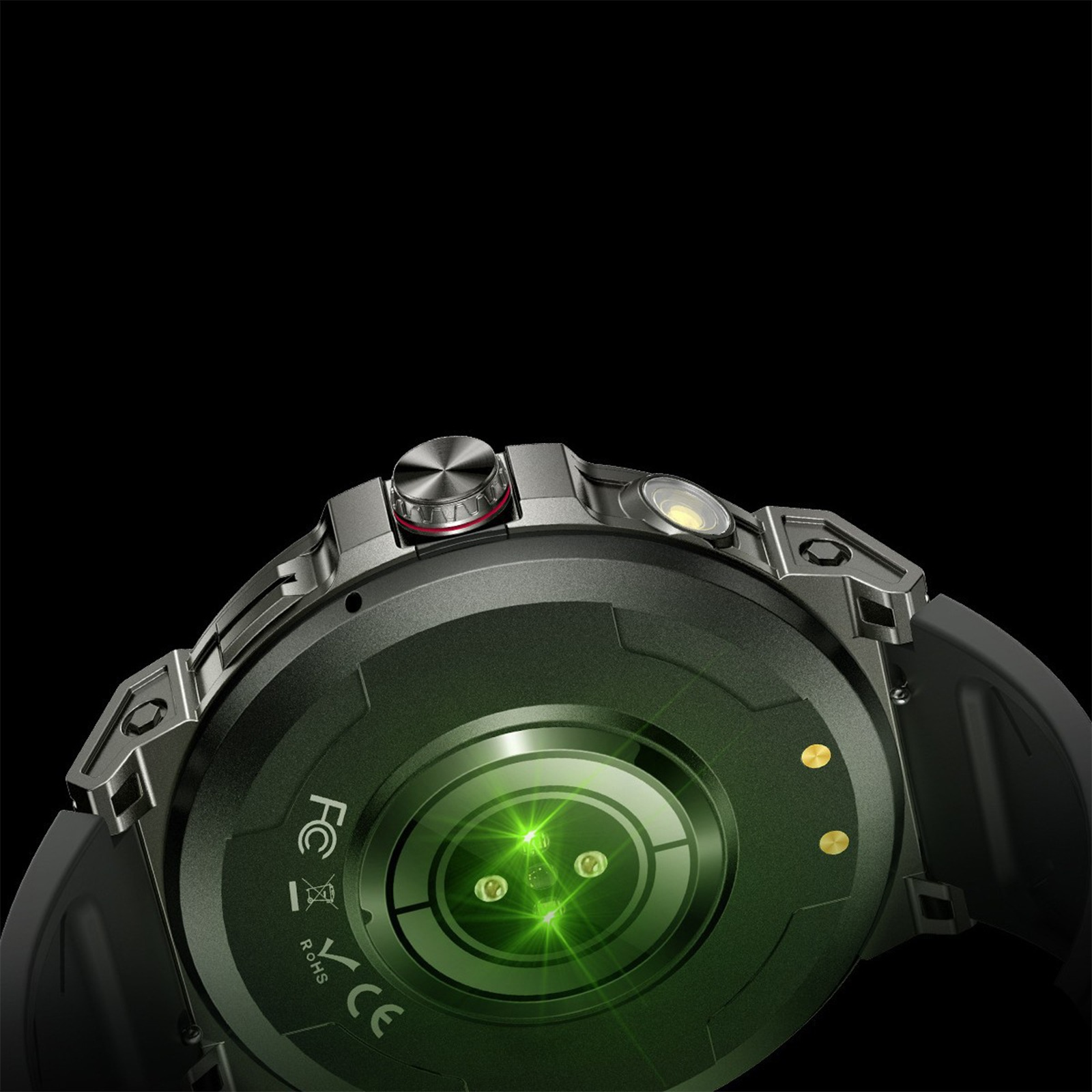 Nahaufnahme der Rückseite einer Smartwatch. Grünes Licht geht von den Sensoren aus.