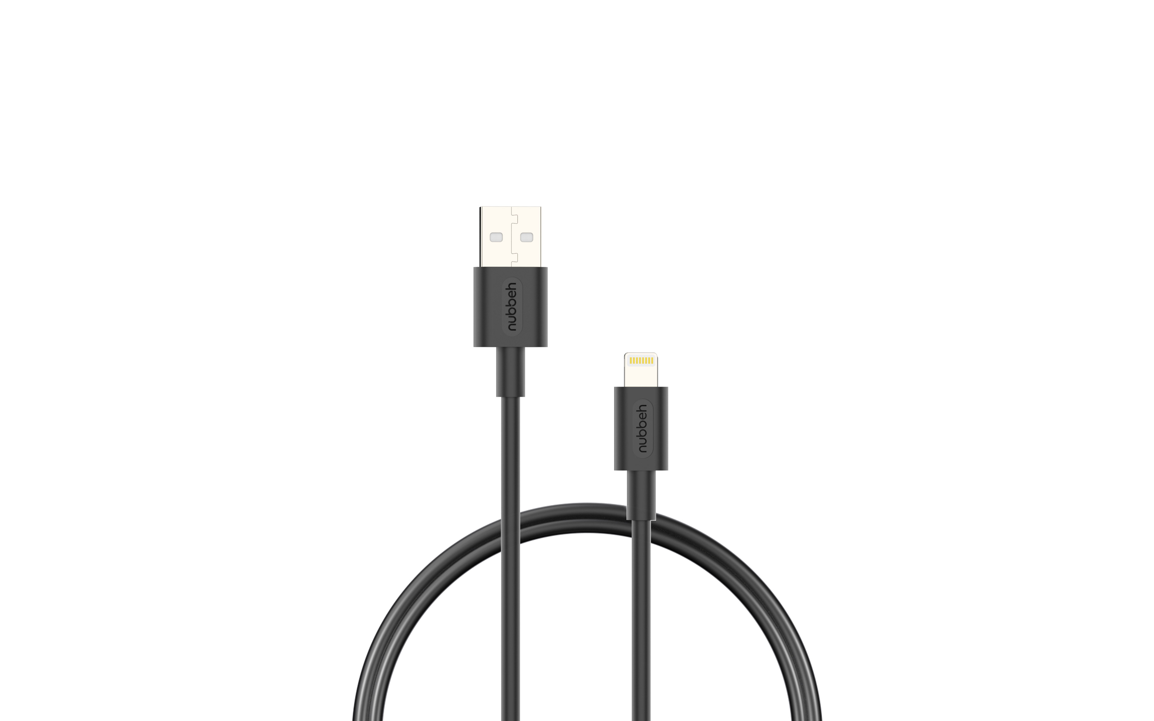 Cable USB a Lightning negro. Fondo blanco.