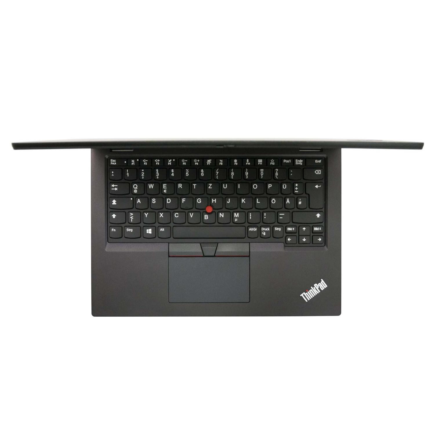 Draufsicht auf einen schwarzen ThinkPad-Laptop mit geöffnetem Bildschirm.