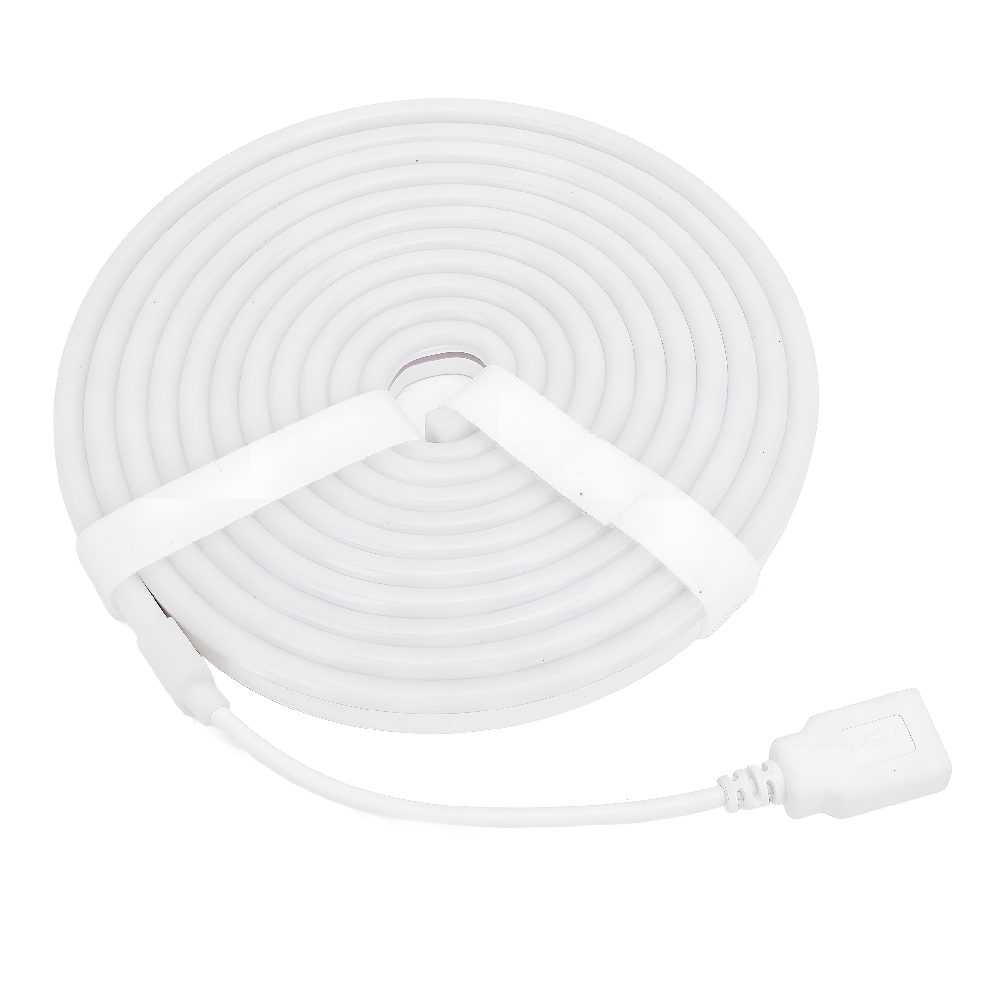 Weißes LED-Lichtband, aufgerollt. Weißer Hintergrund.