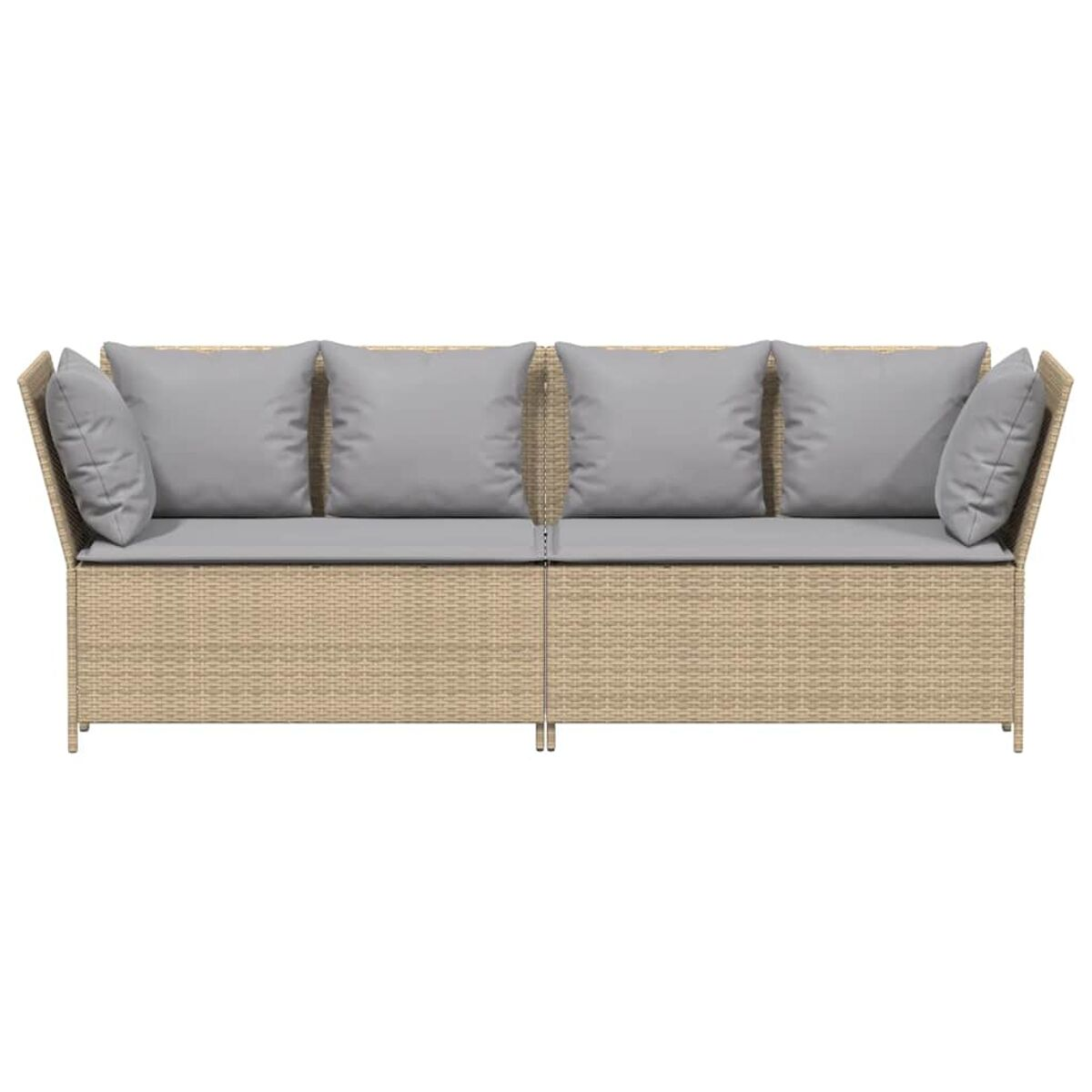 Divano in vimini beige con quattro cuscini grigi. Sfondo neutro, design semplice.