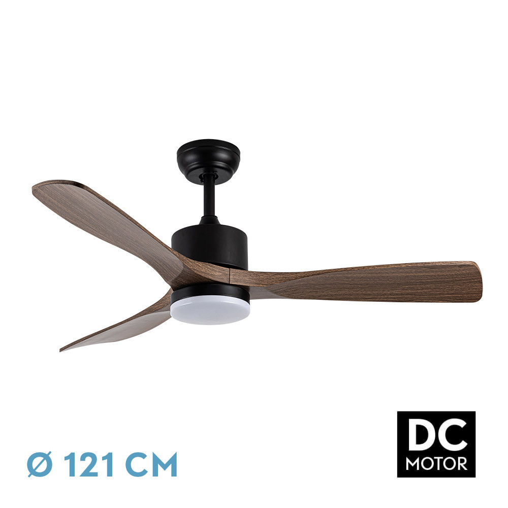 Ventilatore da soffitto con tre pale in legno, motore nero e luce.