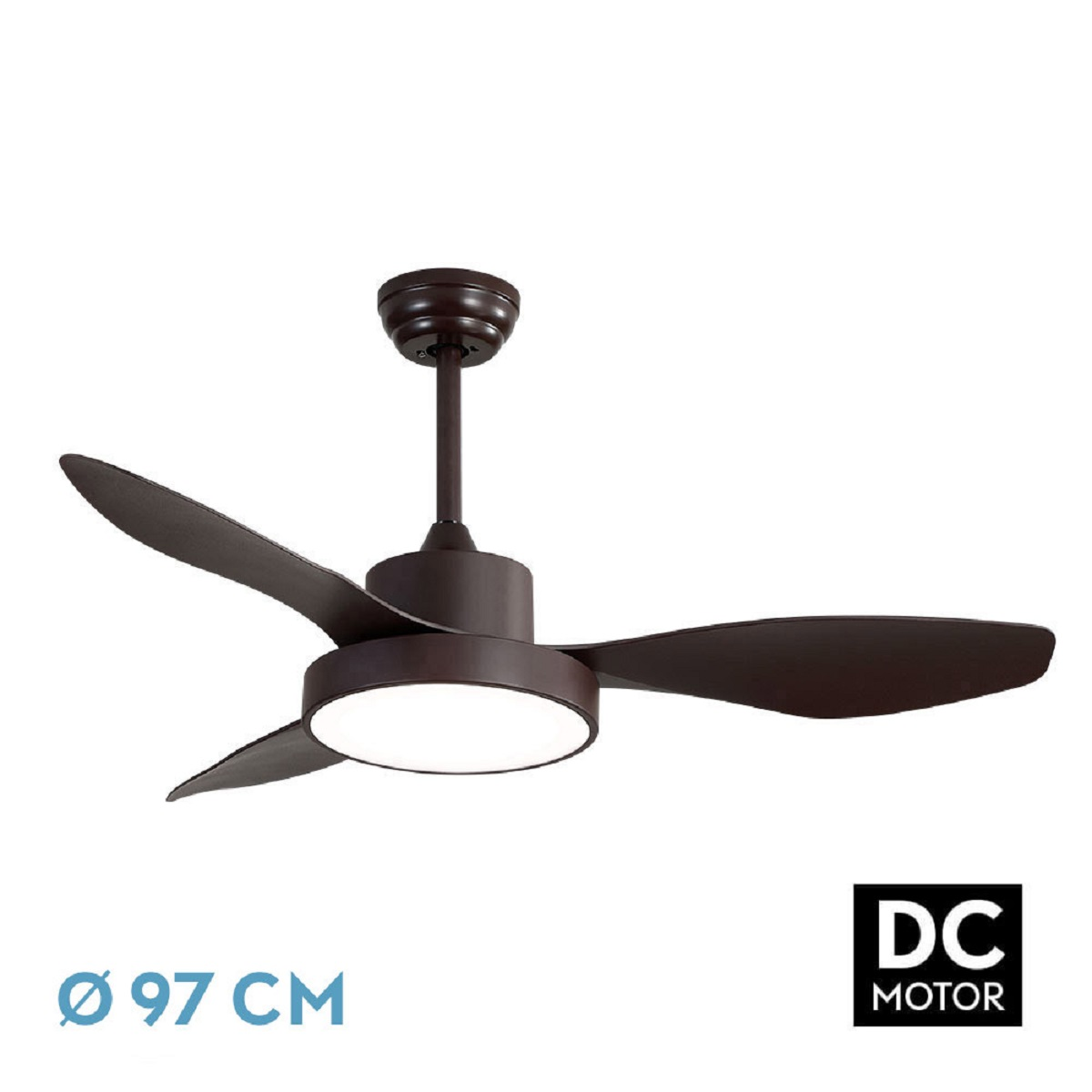 Ventilador de techo marrón con tres aspas y luz blanca. Fondo blanco.