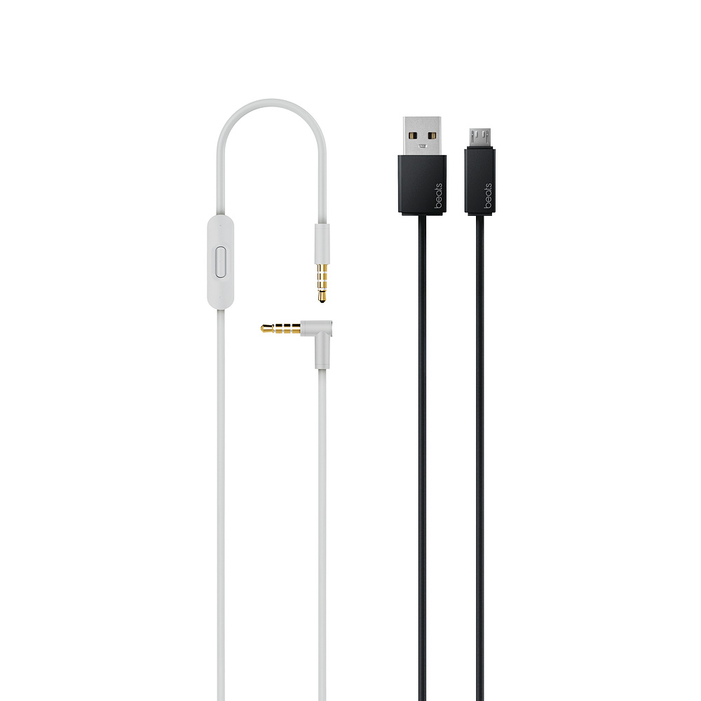 Weißes Kopfhörerkabel mit USB- und Micro-USB-Anschlüssen. Ein 3,5-mm-Klinkenstecker ist ebenfalls vorhanden.