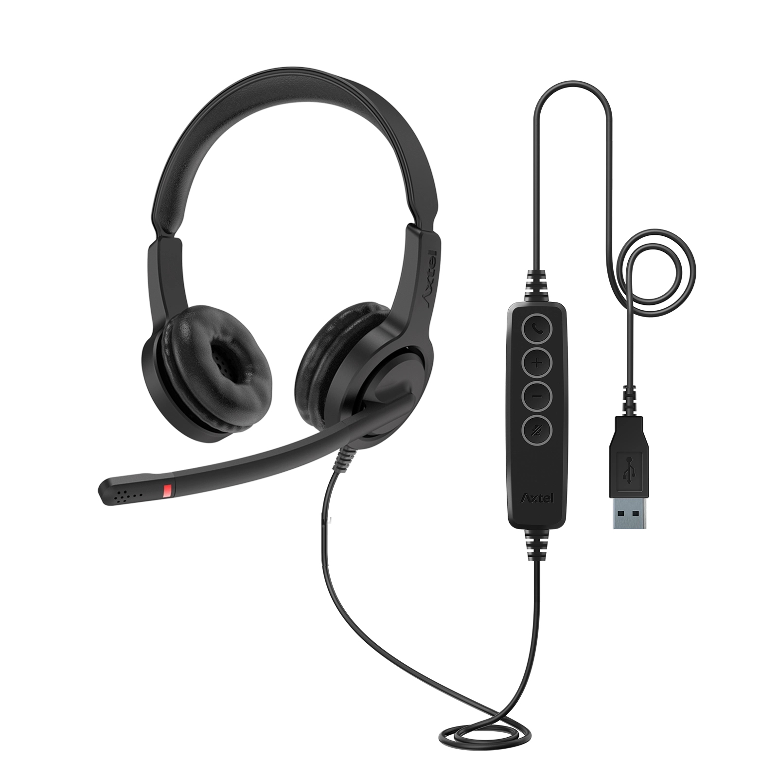 Cuffia nera con microfono e spina USB. Pannello di controllo nero. Sfondo bianco.