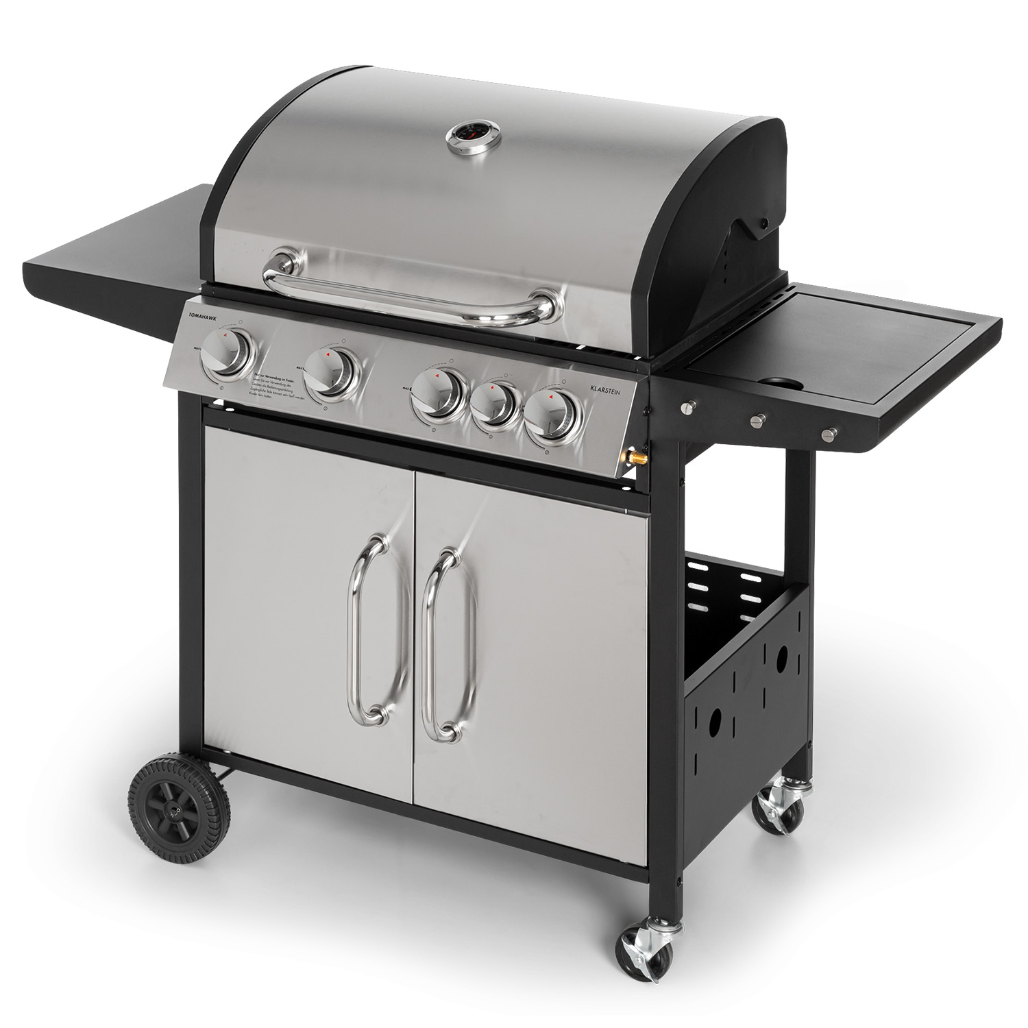 Ein Gasgrill aus Edelstahl mit Stauraum, Seitenablagen und Rädern.